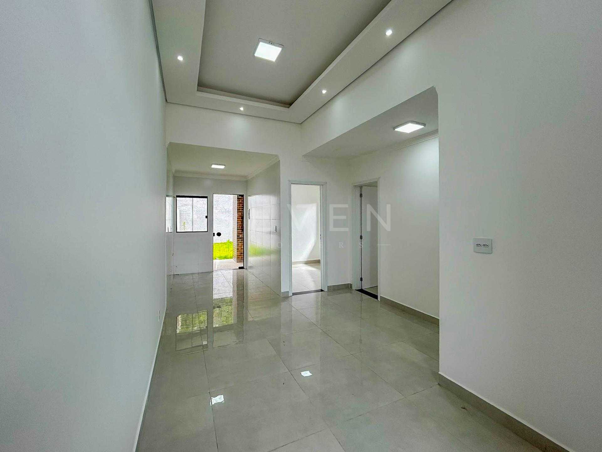 Casa 3 Quartos com Suíte e Churrasqueira no Santa Terezinha - ...