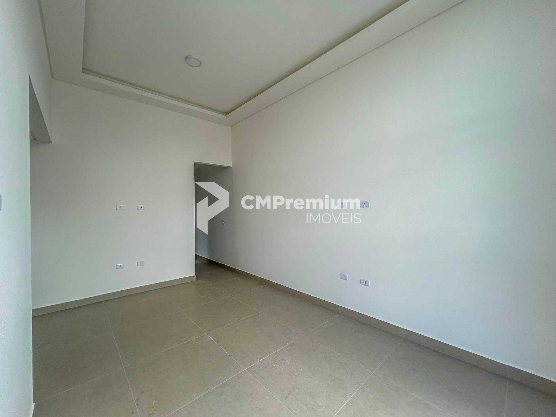 Casa 3 Quartos com Suíte e Terreno Amplo no Santa Terezinha - ...