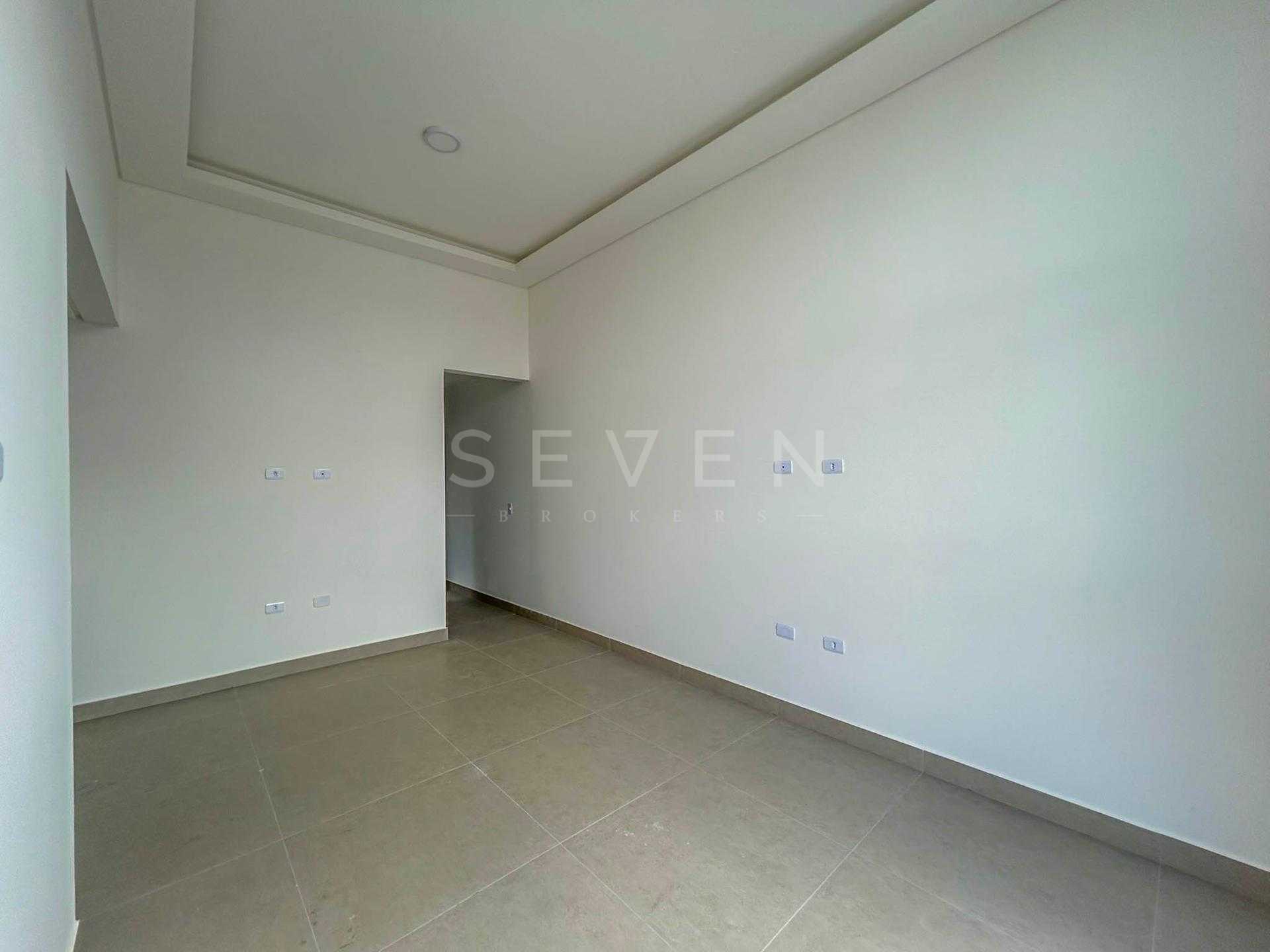 Casa 3 Quartos com Suíte e Terreno Amplo no Santa Terezinha - ...