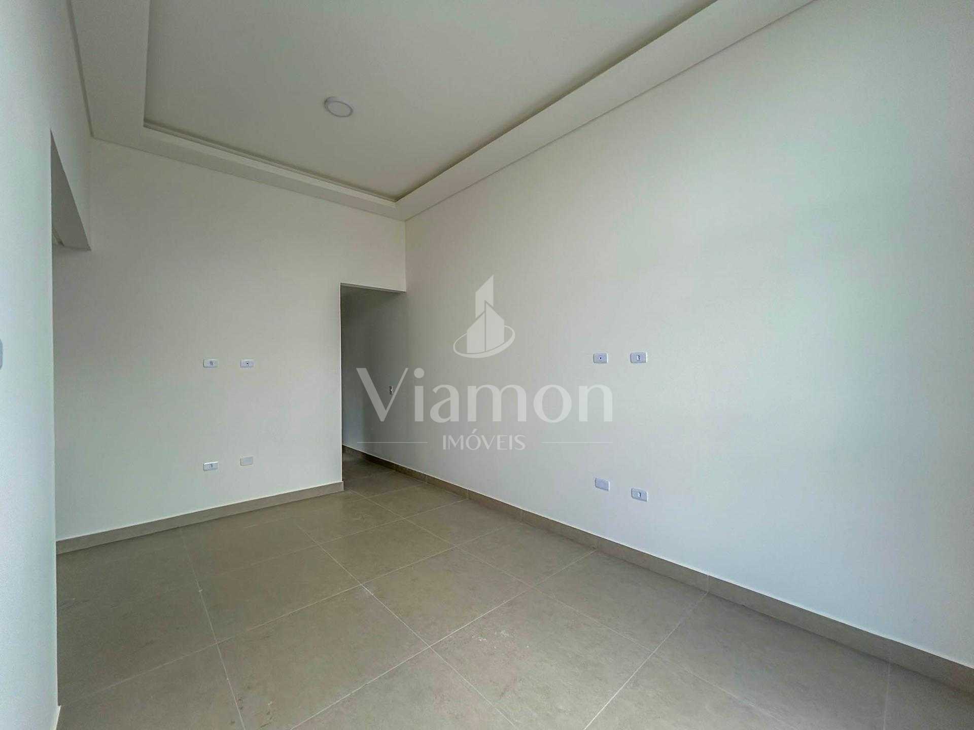 Casa 3 Quartos com Suíte e Terreno Amplo no Santa Terezinha - ...