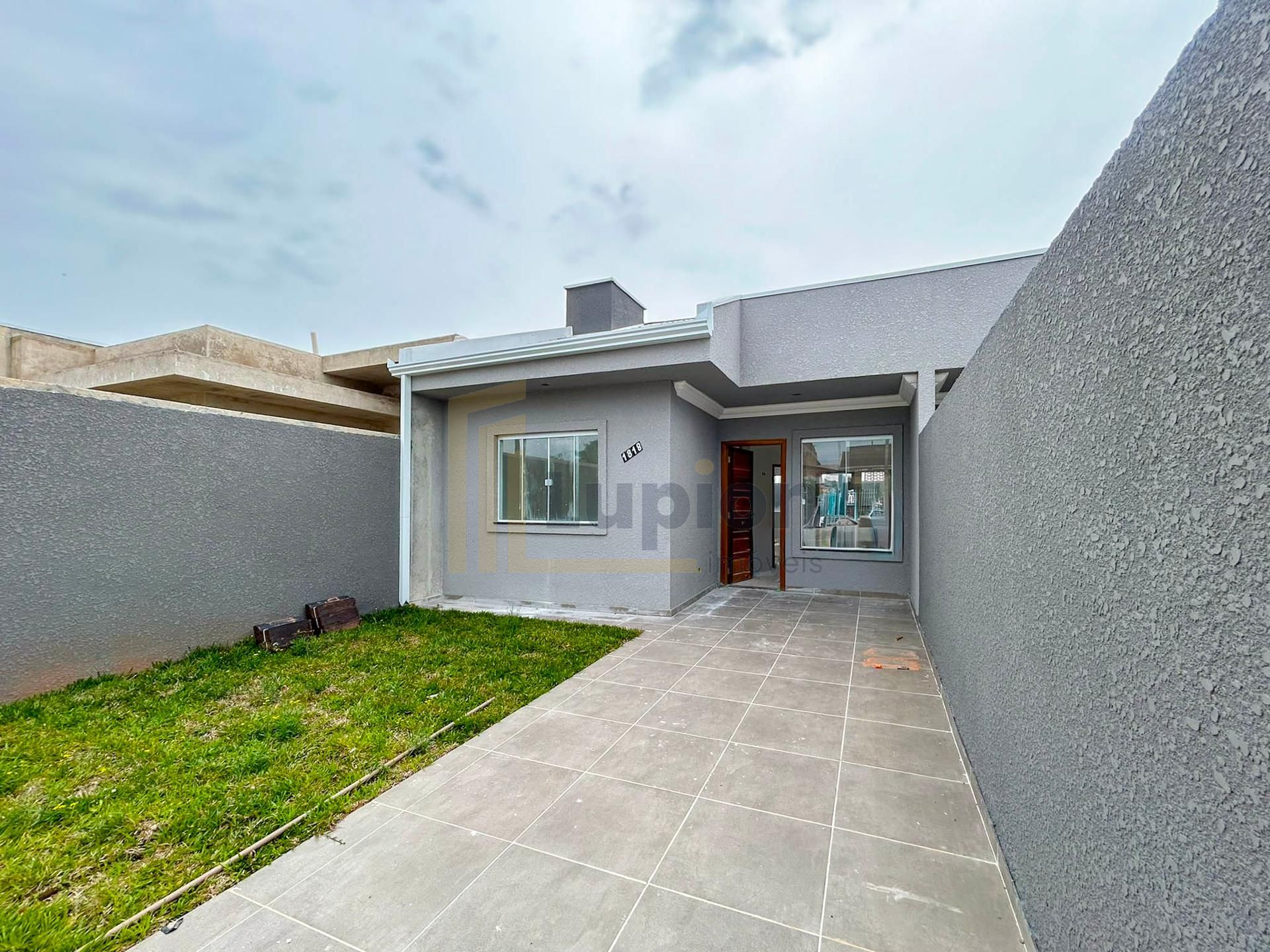 Casa 3 Quartos com Garagem no Bairro Nações  Fazenda Rio Grande