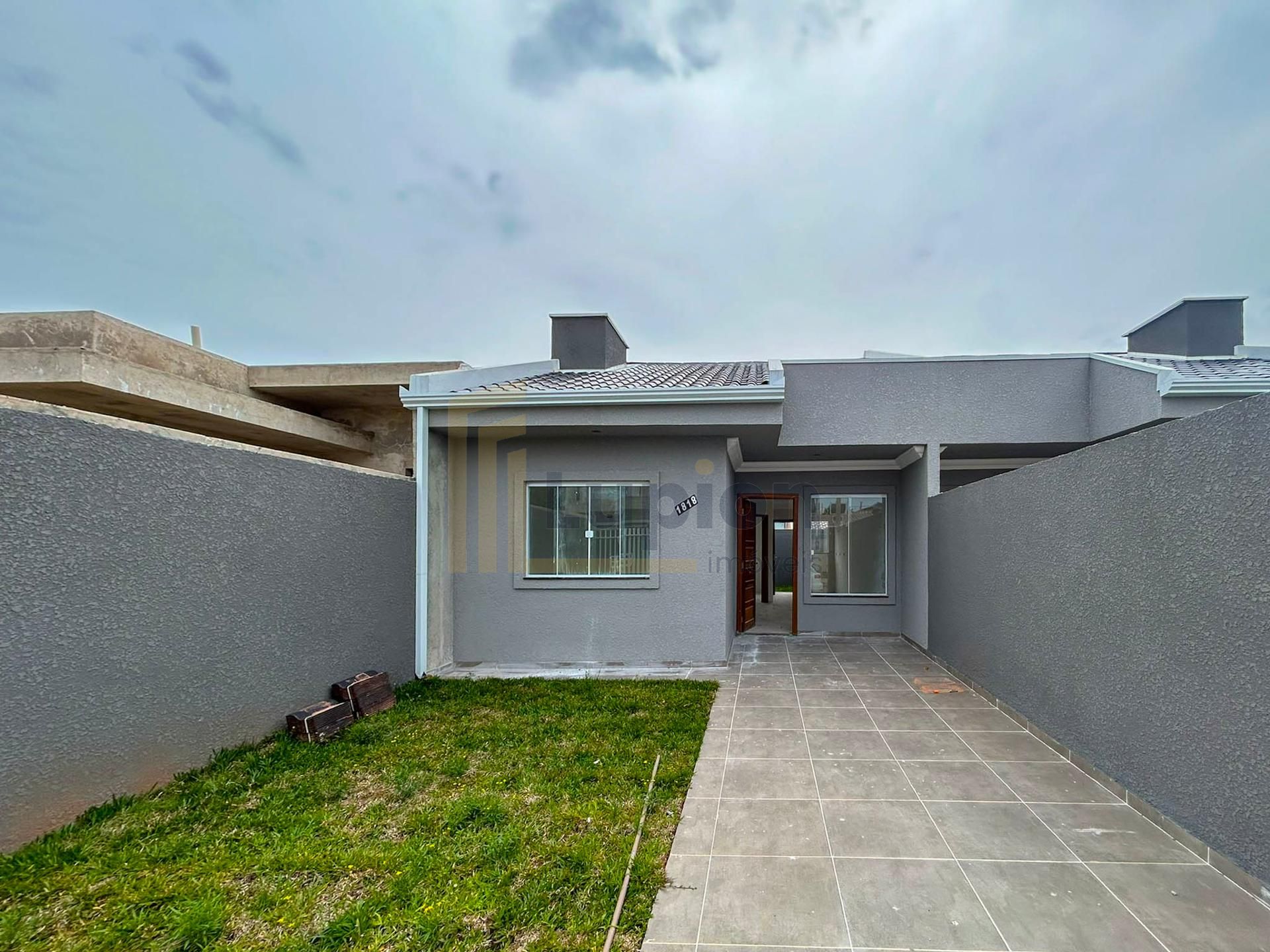 Casa 3 Quartos com Garagem no Bairro Nações  Fazenda Rio Grande