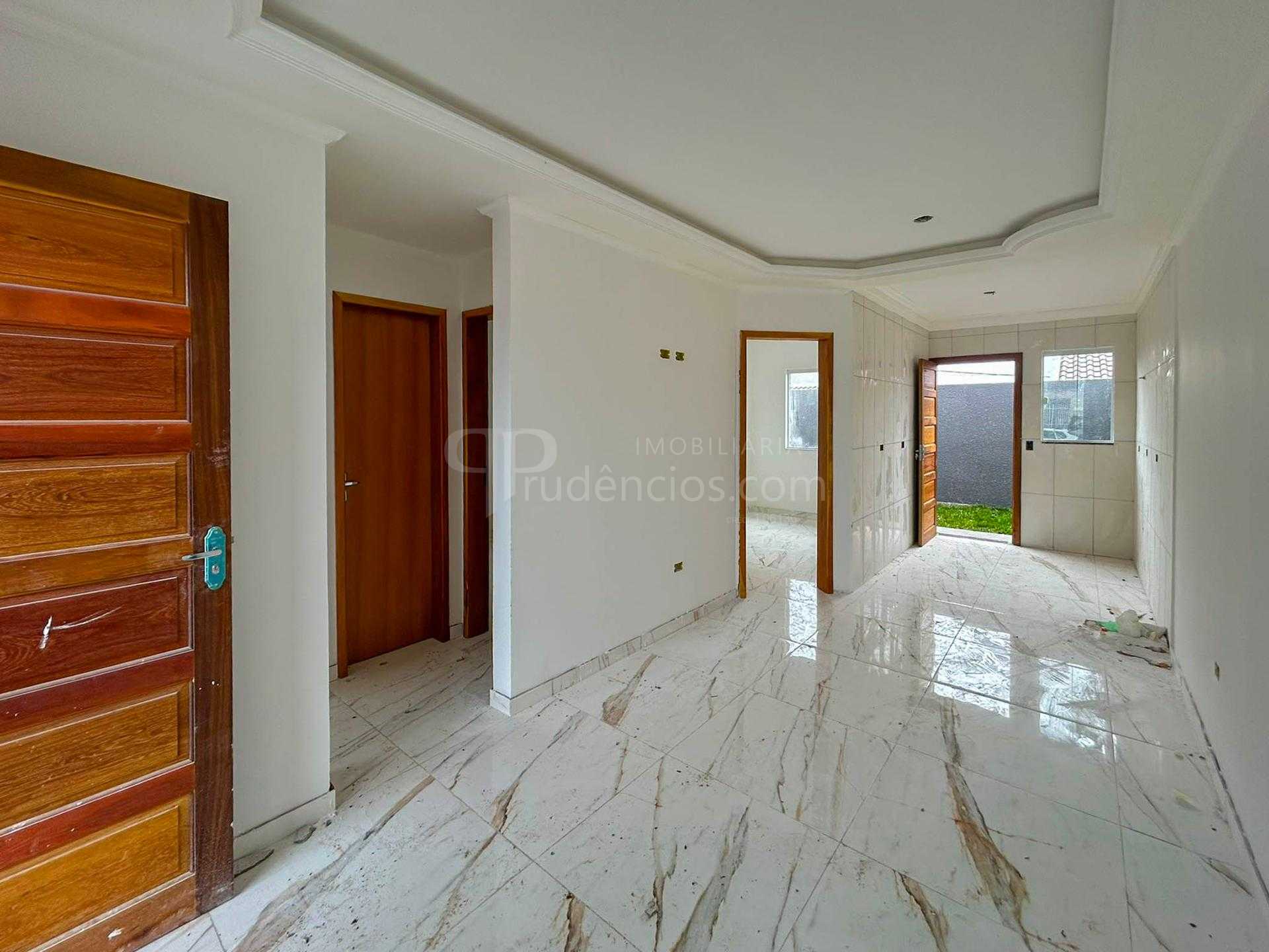 Casa 3 Quartos com Garagem no Bairro Nações  Fazenda Rio Grande