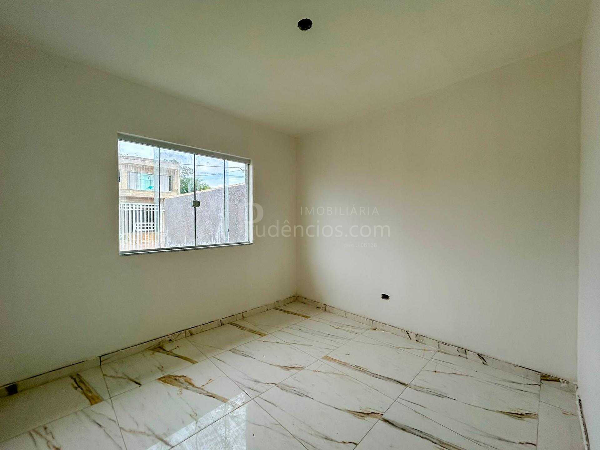 Casa 3 Quartos com Garagem no Bairro Nações  Fazenda Rio Grande