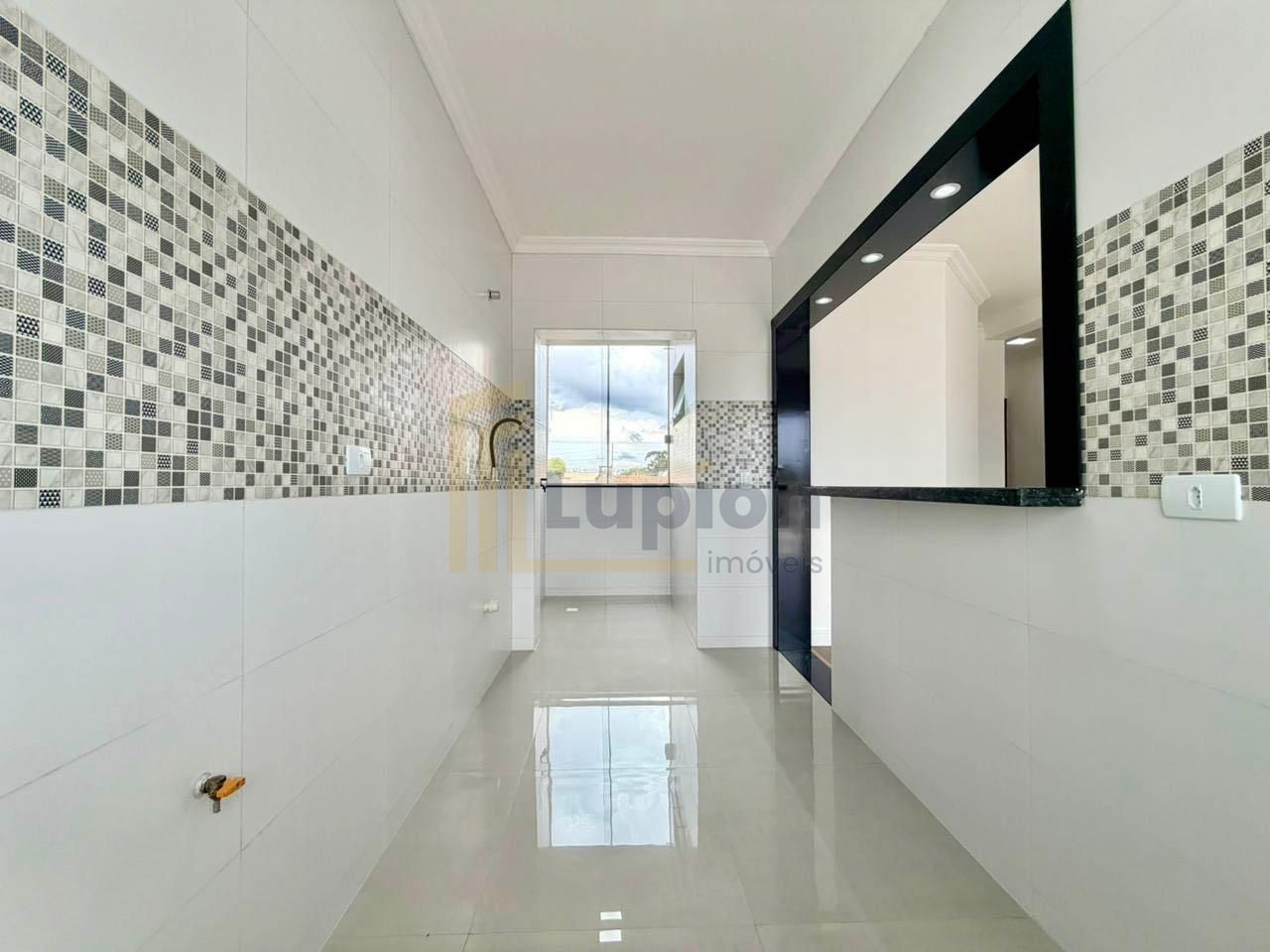 Apartamento 2 Quartos com Sacada e Churrasqueira na Costeira -...