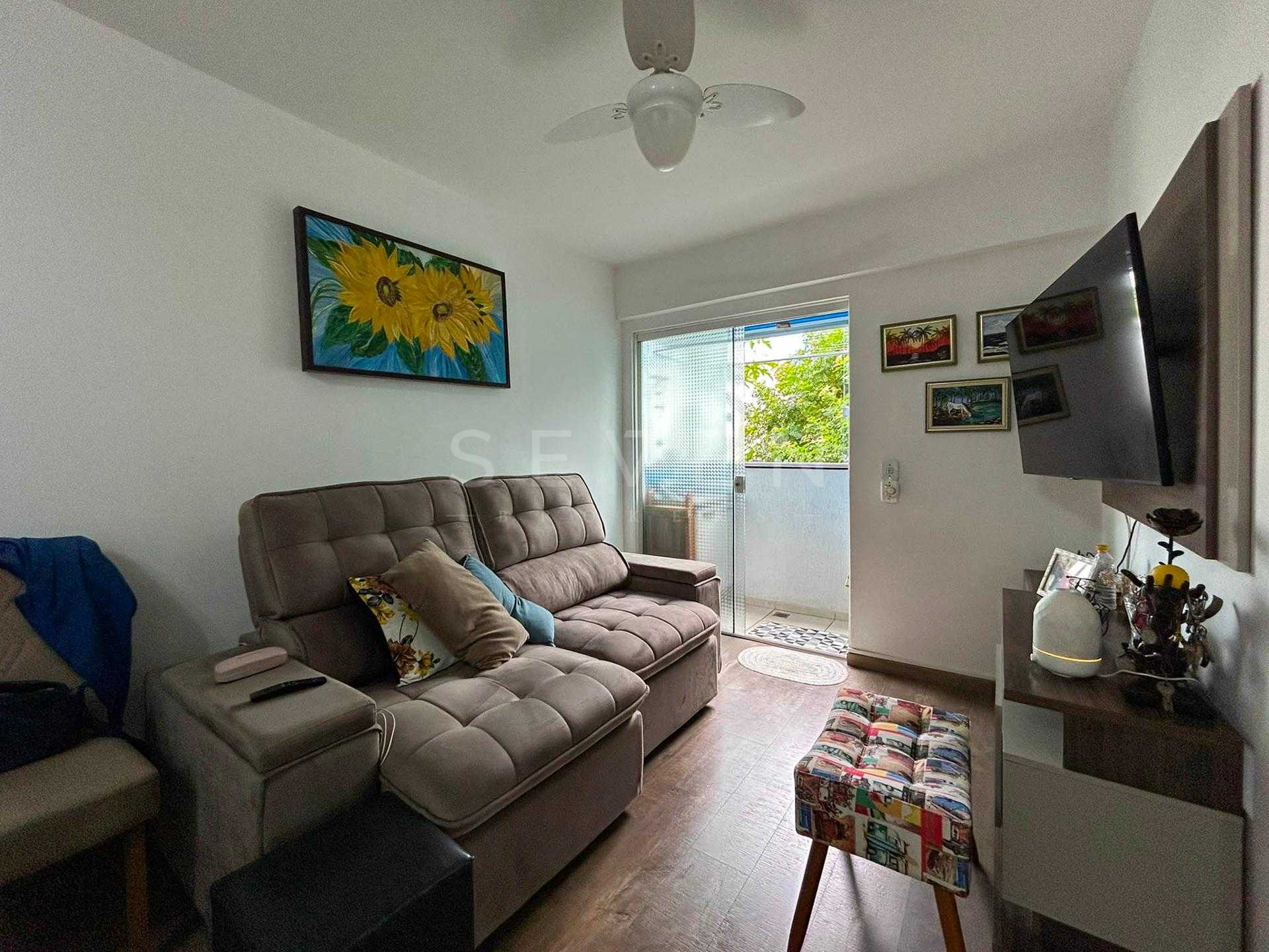 Apartamento Semi Mobiliado com 2 Quartos e Sacada com Churrasq...