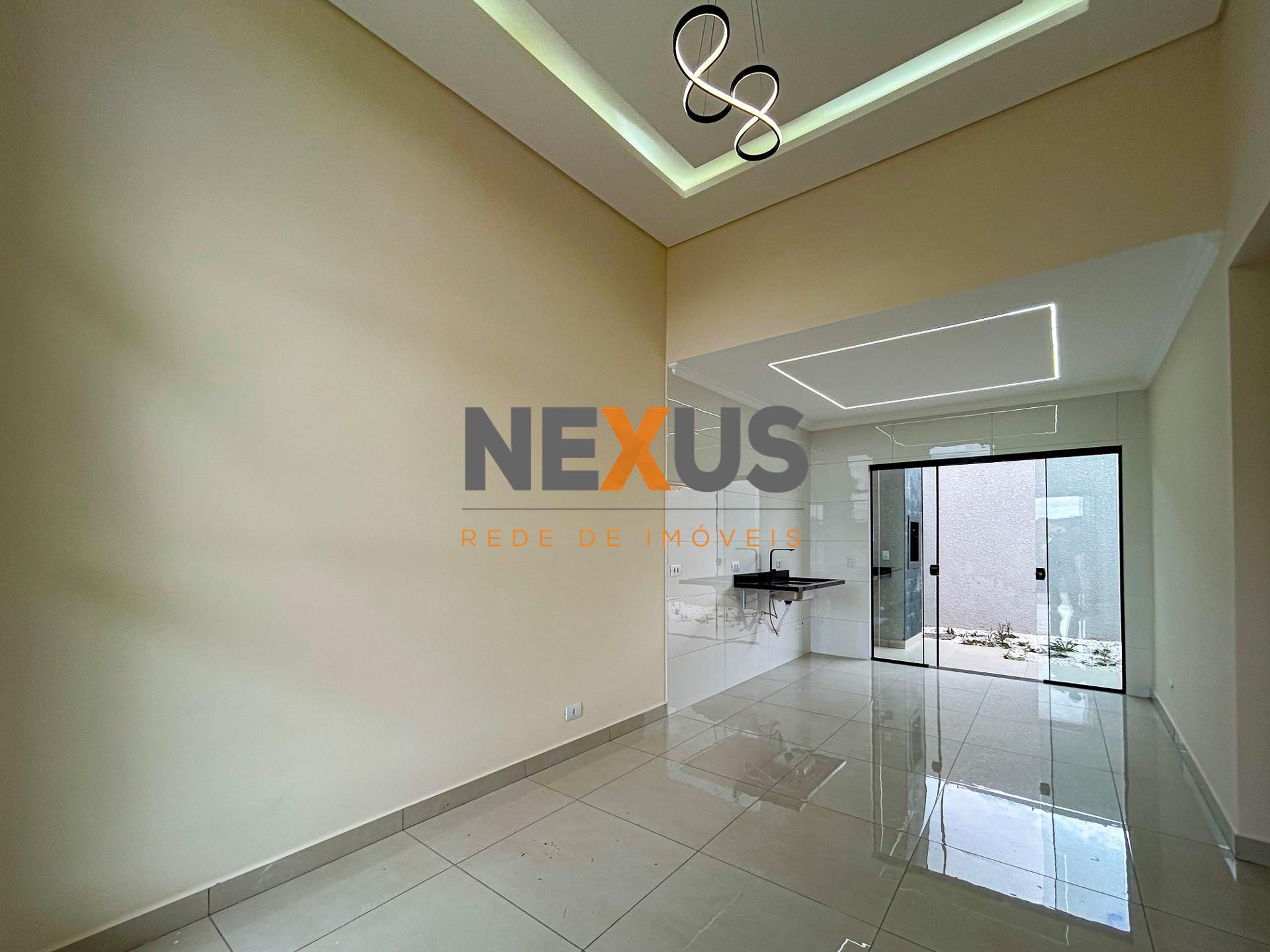 Casa Moderna com 3 Quartos e Suíte no gralha azuel em Fazenda ...