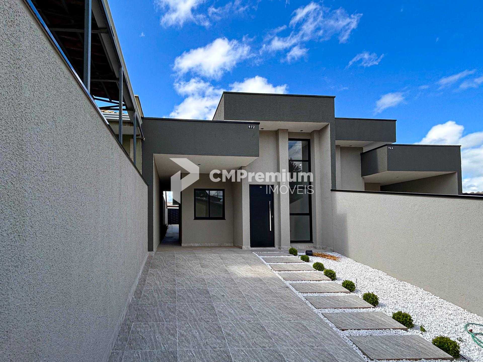 Casa 3 Quartos com Suíte, Área Gourmet e Pé Direito Alto - Faz...