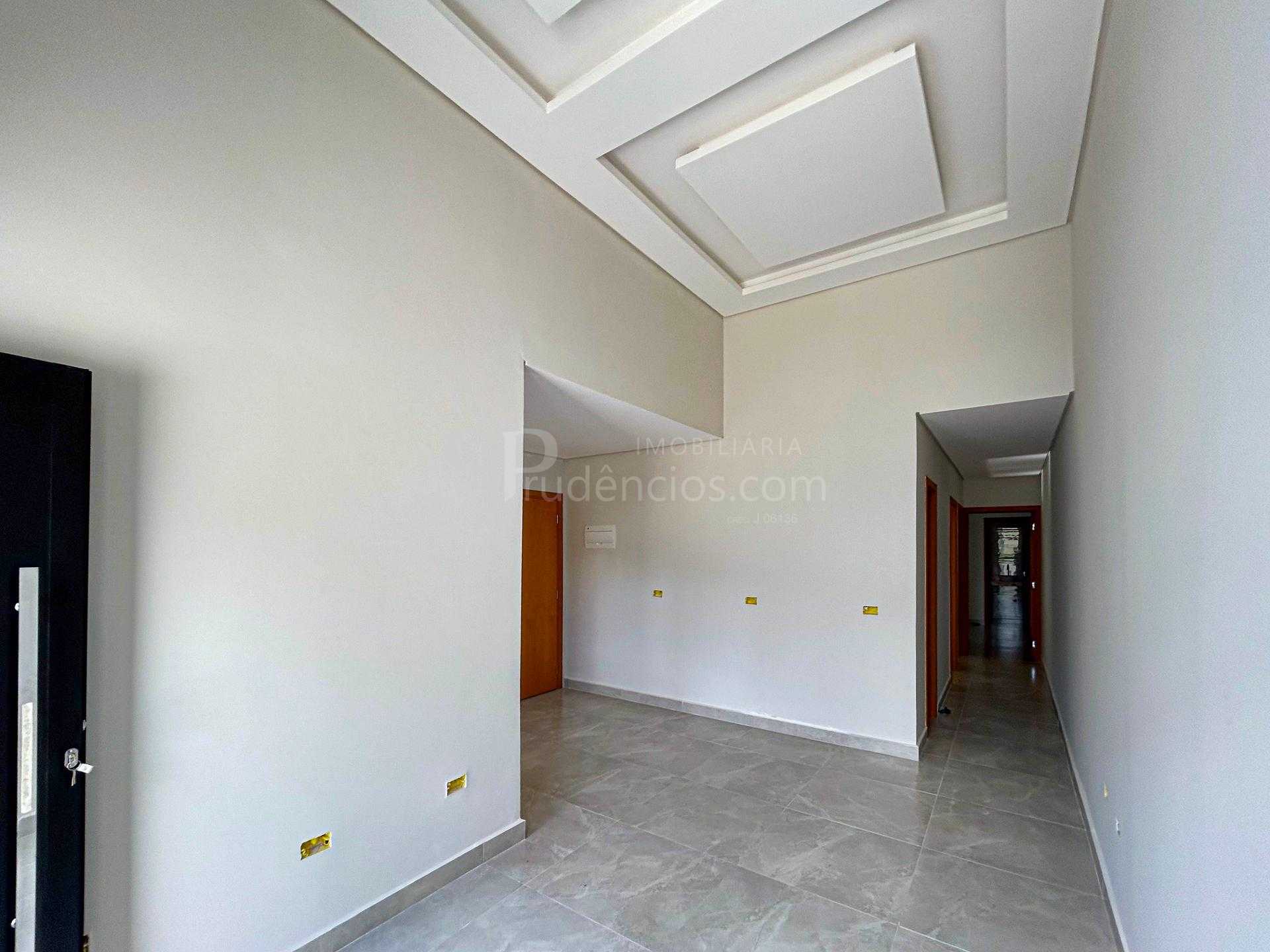 Casa 3 Quartos com Suíte, Área Gourmet e Pé Direito Alto - Faz...