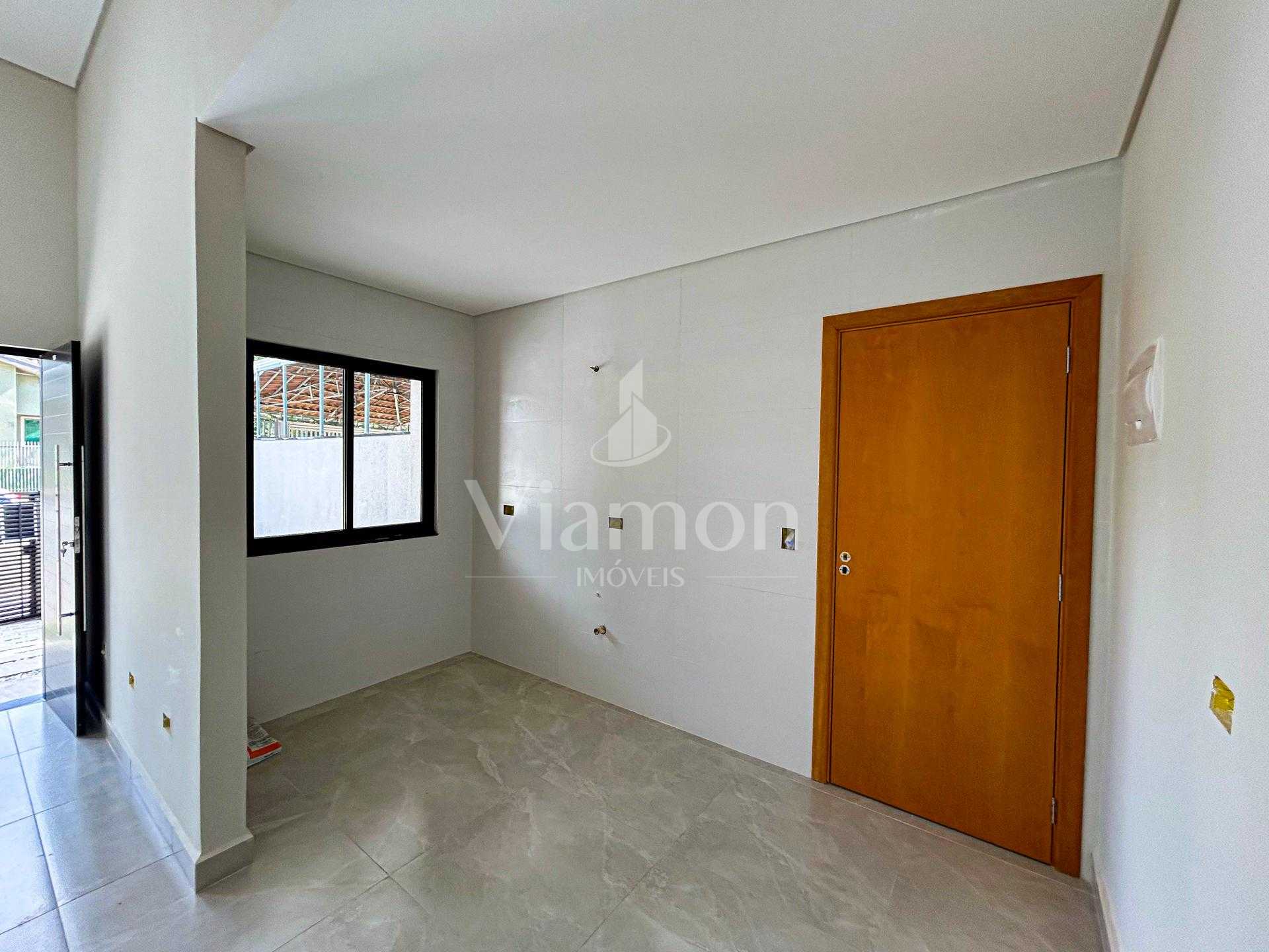 Casa 3 Quartos com Suíte, Área Gourmet e Pé Direito Alto - Faz...