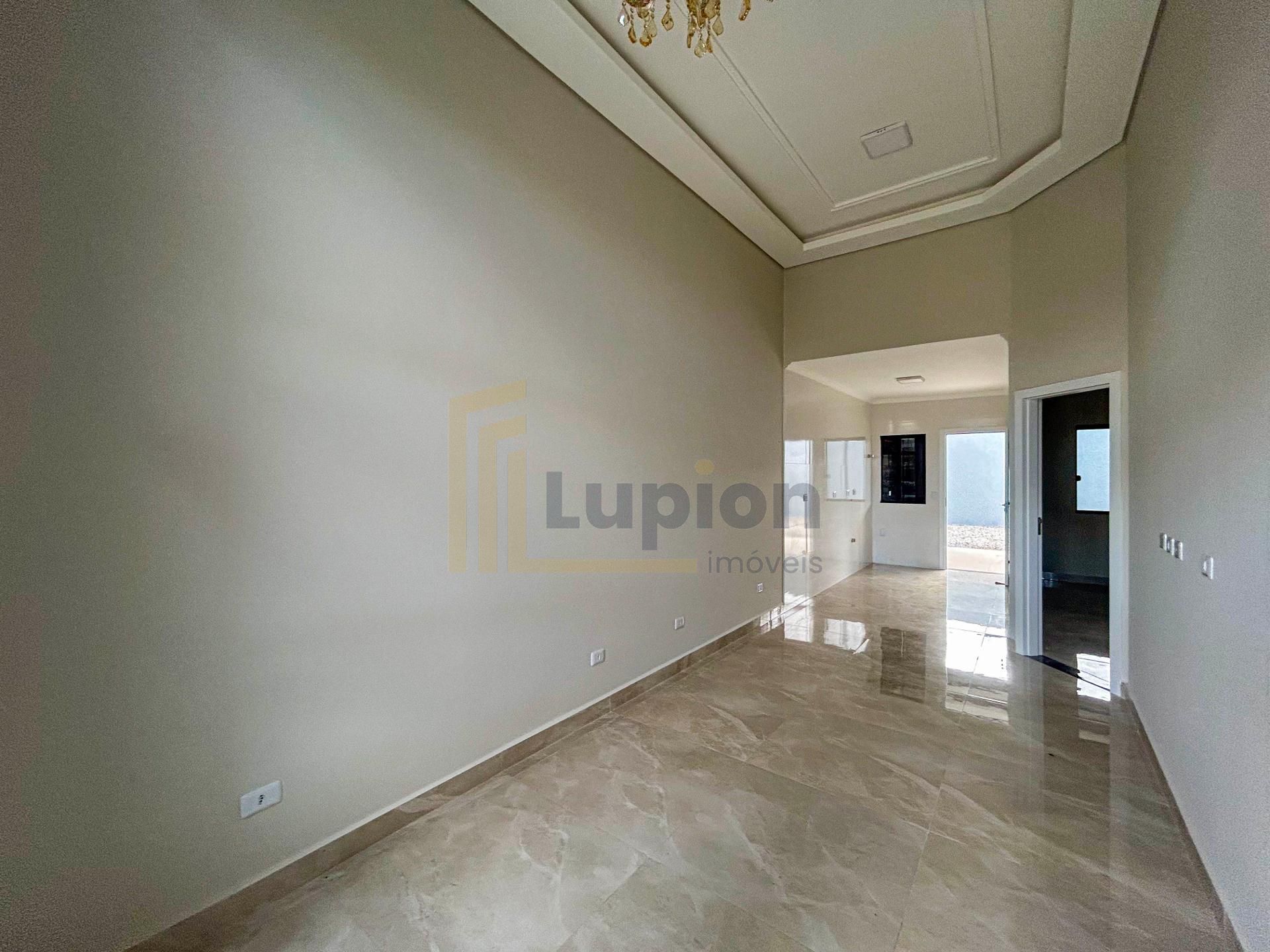 Casa com 3 Quartos com suíte e Área Gourmet em  Fazenda Rio Gr...