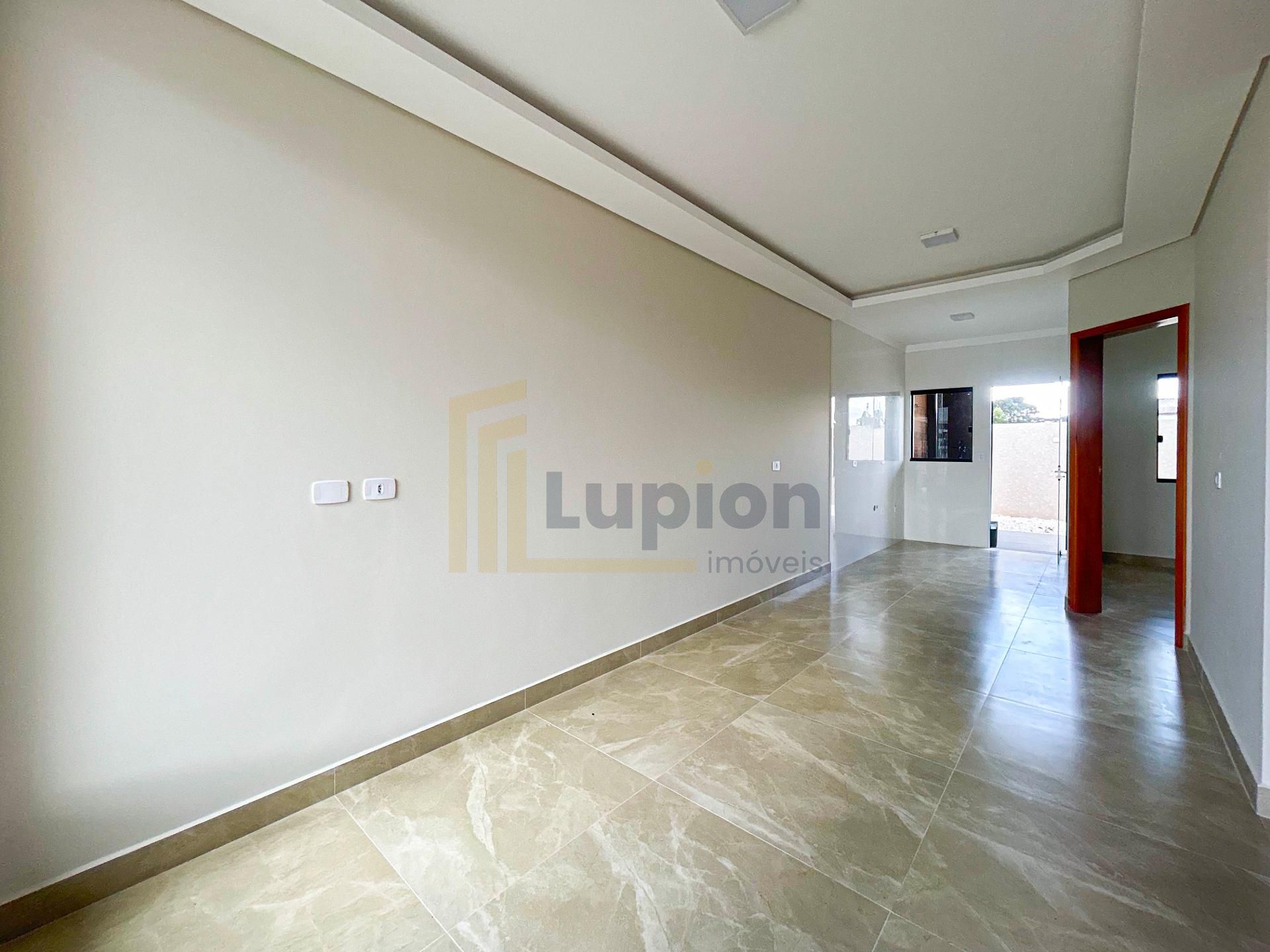 Casa 3 Quartos com Suíte e Área Gourmet no Bairro Eucaliptos