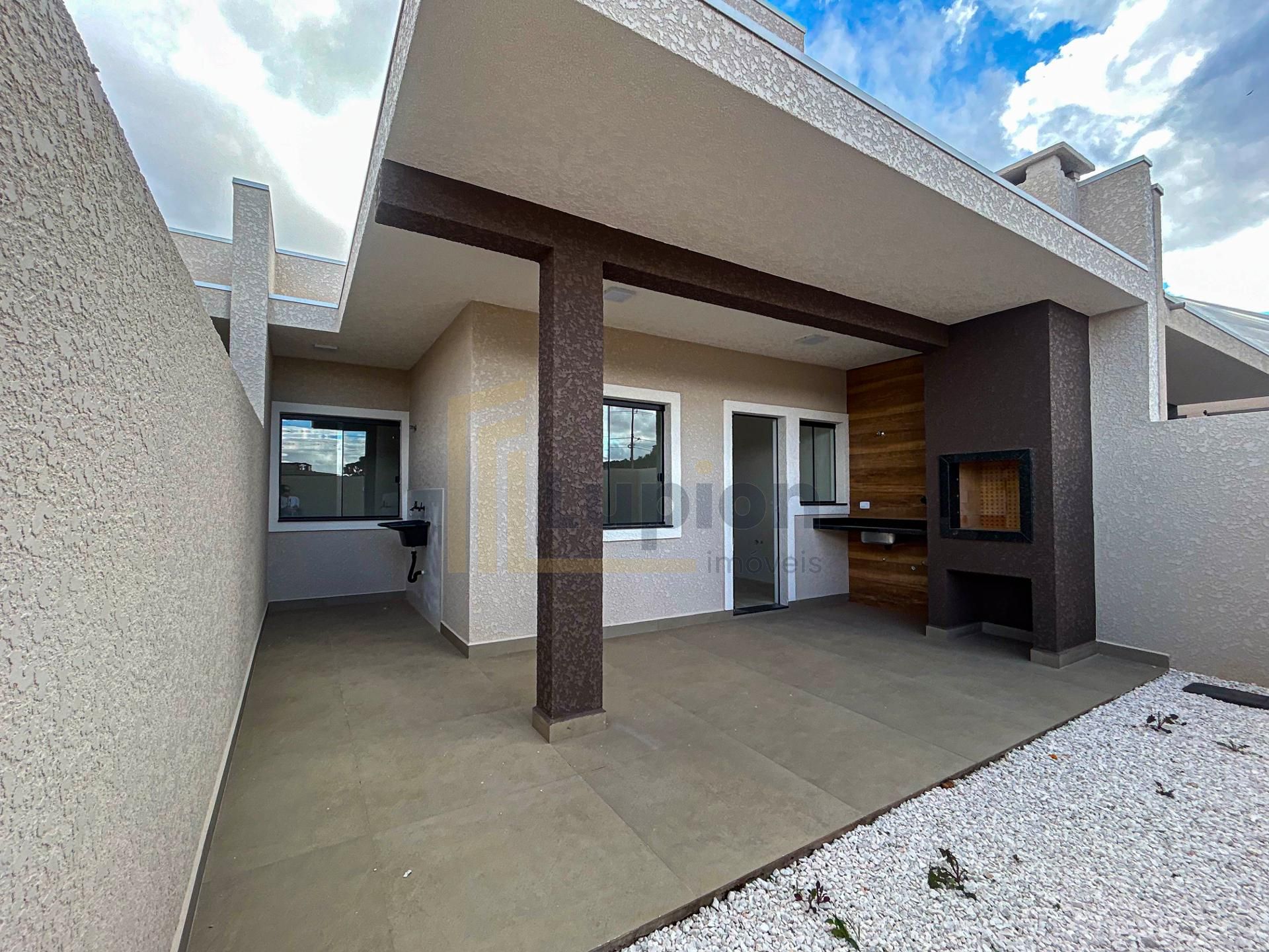 Casa 3 Quartos com Suíte e Área Gourmet no Bairro Eucaliptos