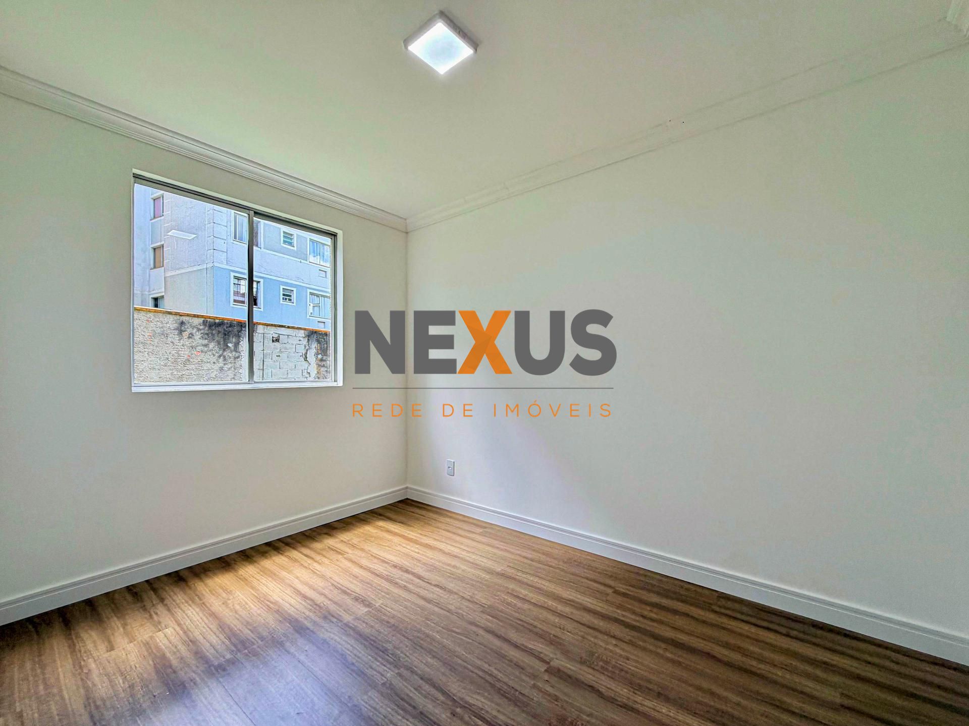 Apartamento Térreo com 2 Quartos e Vaga Demarcada em São José ...