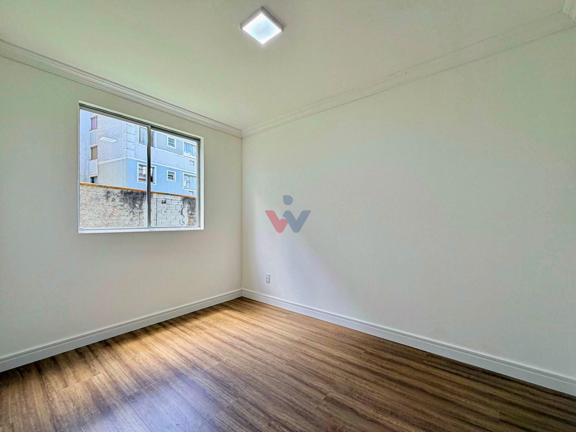 Apartamento Térreo com 2 Quartos e Vaga Demarcada em São José ...