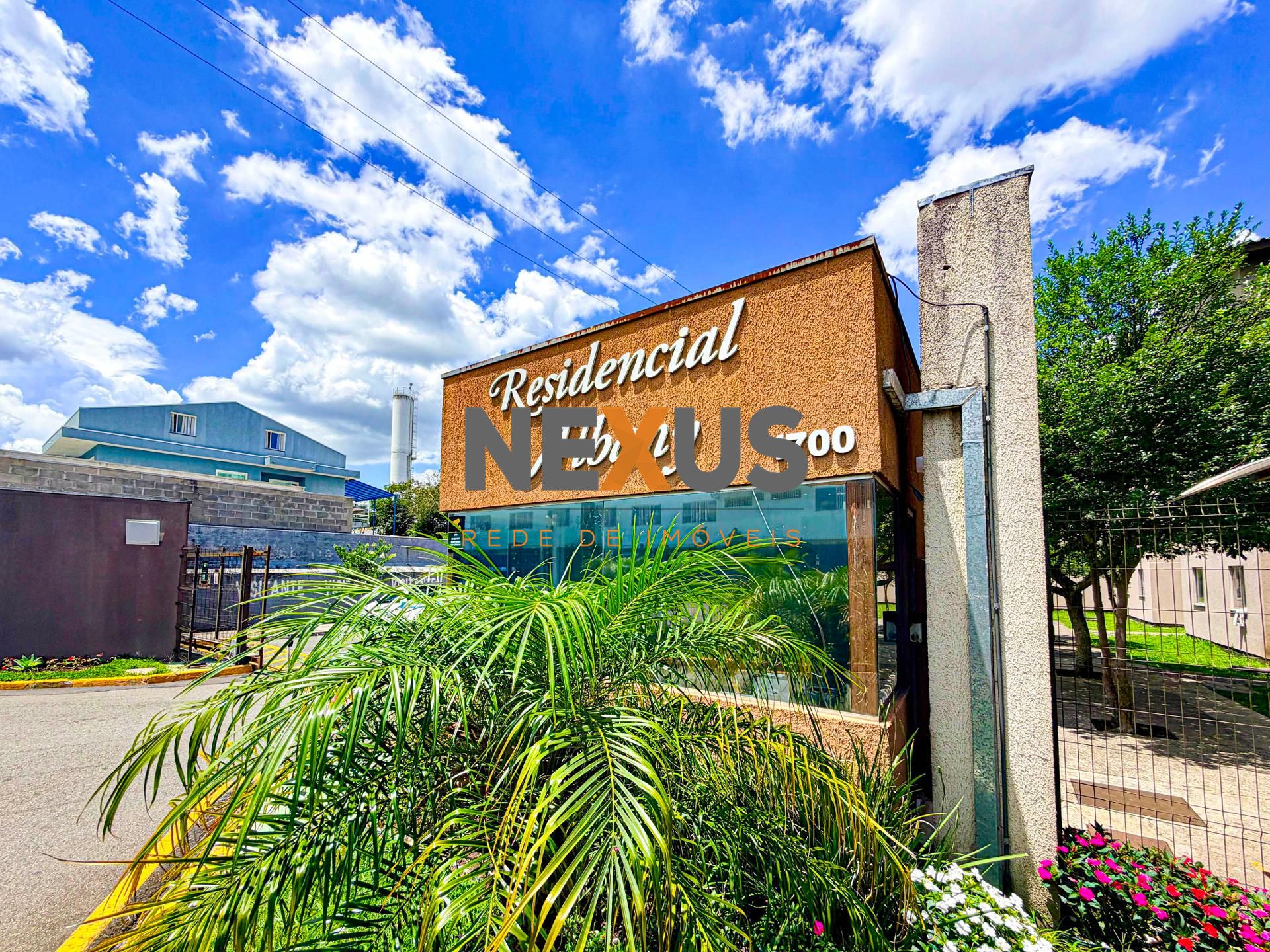 Apartamento Térreo com 2 Quartos e Vaga Demarcada em São José ...