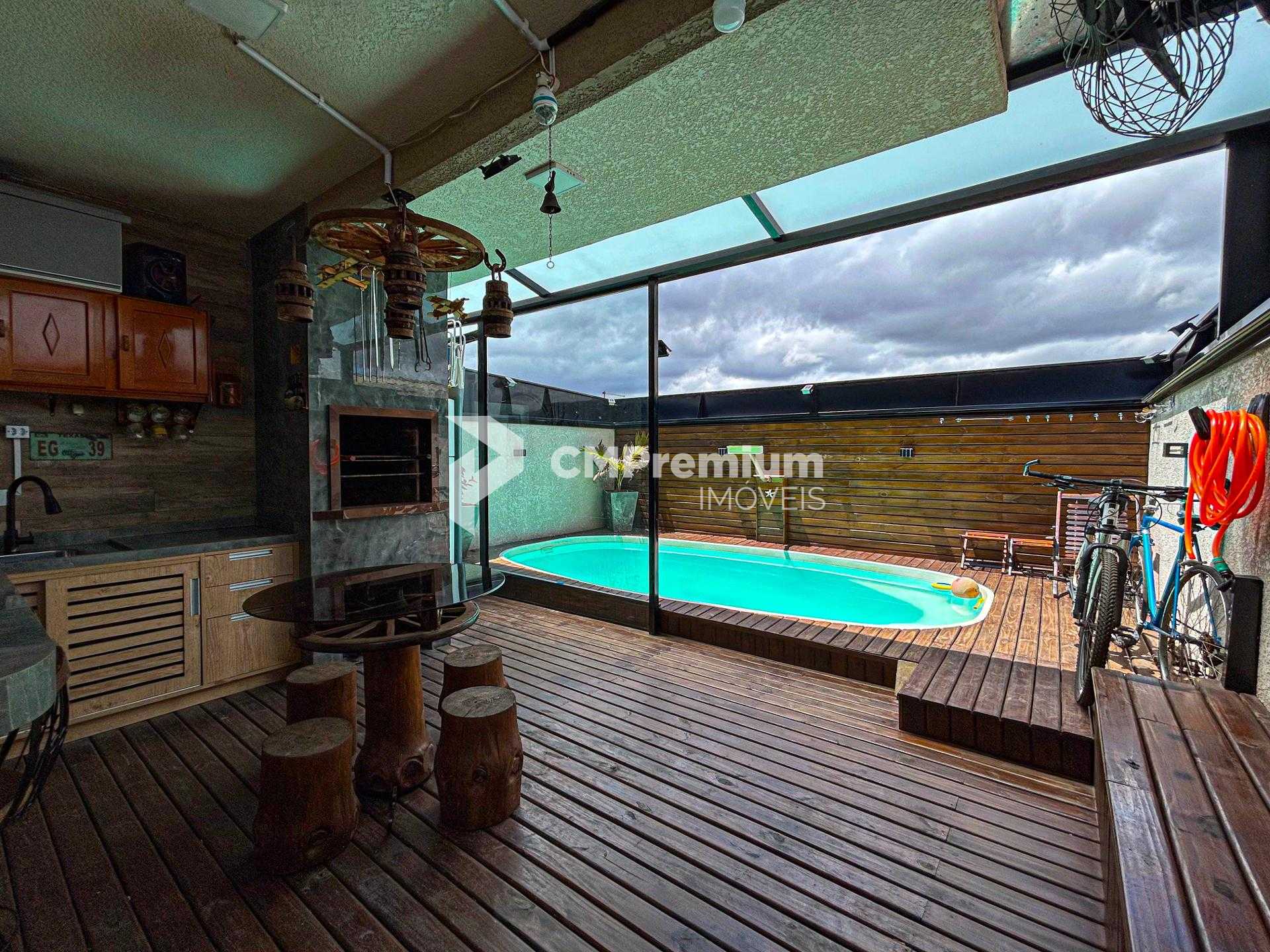 Casa Alto Padrão com Piscina e Área Gourmet no Centro de Fazen...