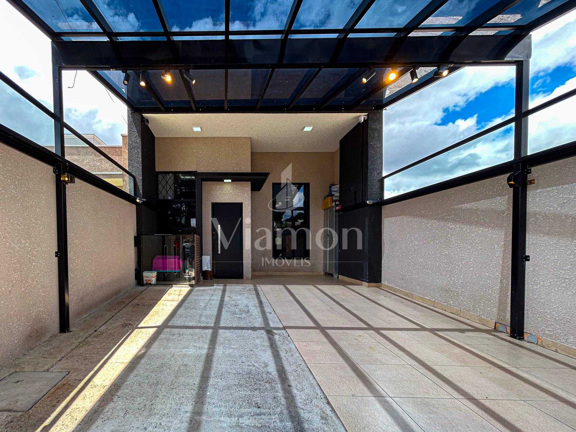 Casa Alto Padrão com Piscina e Área Gourmet no Centro de Fazen...