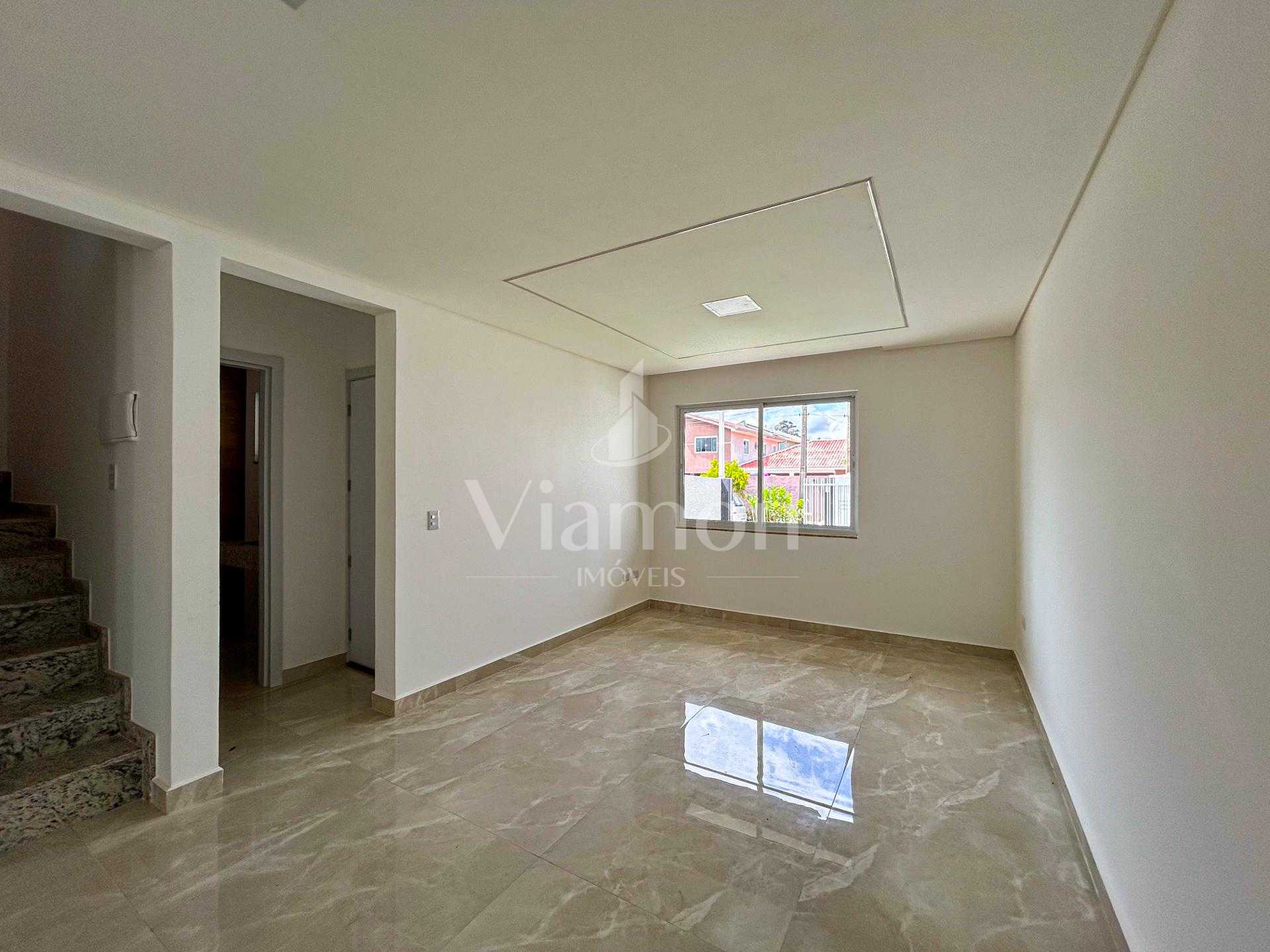 Sobrado com 3 Quartos,Área Gourmet no Bairro Estados em Fazend...