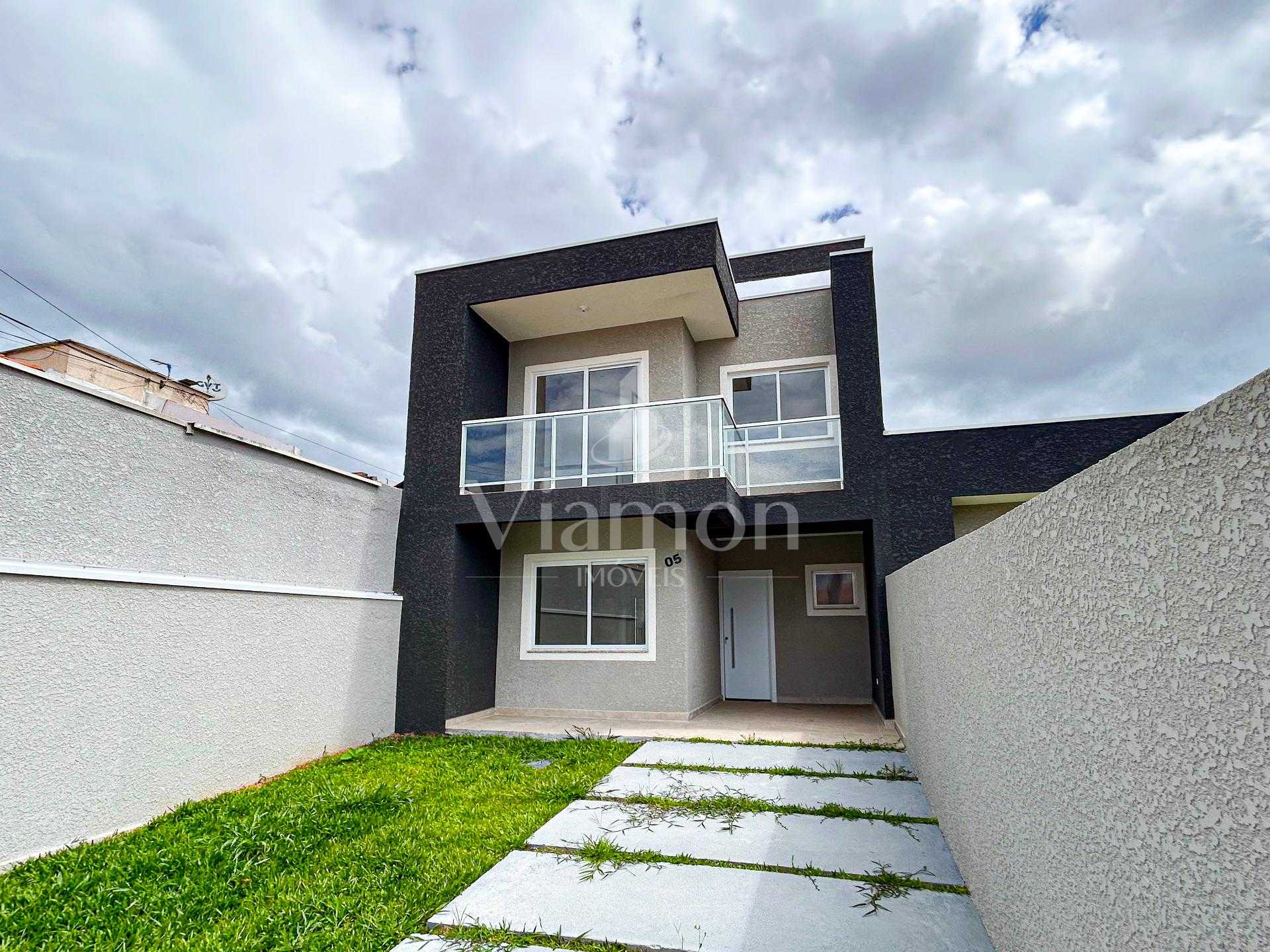 Sobrado com 3 Quartos,Área Gourmet no Bairro Estados em Fazend...