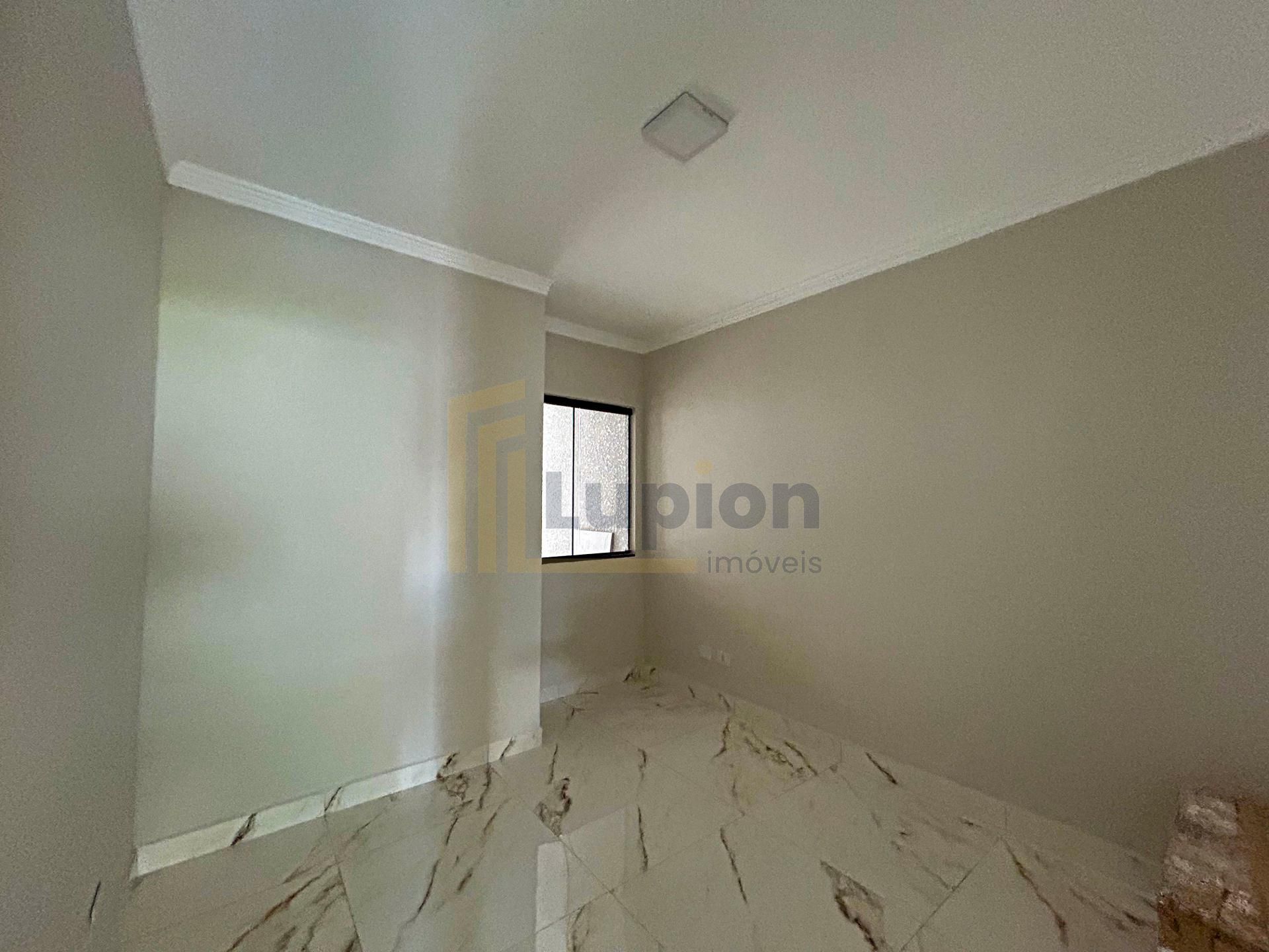 Casa com 3 Quartos e Suíte, e Área Gourmet no Iguaçu em Fazend...