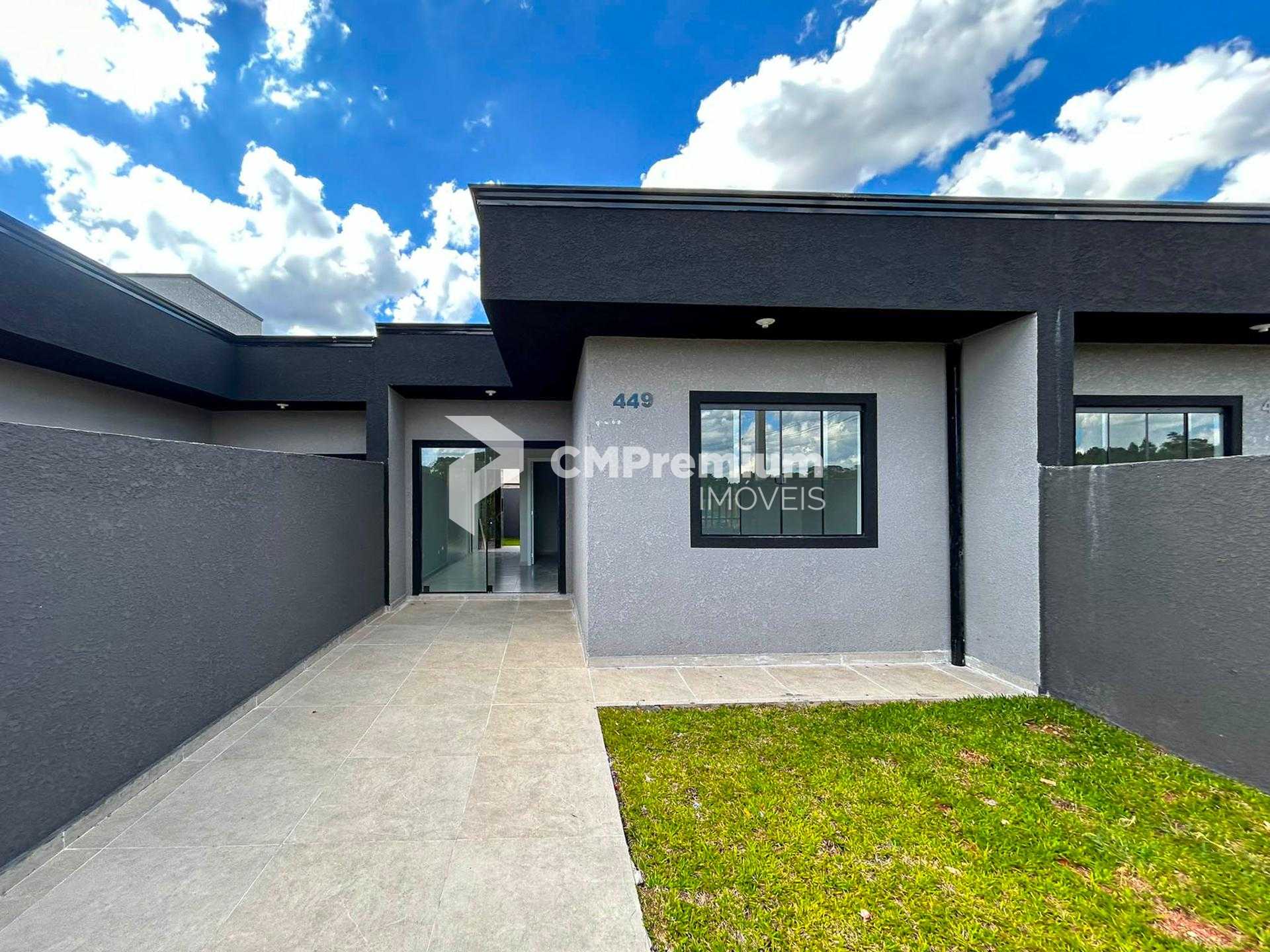 Casa 3 Quartos com Área Gourmet e Amplo Terreno no Bairro Veneza