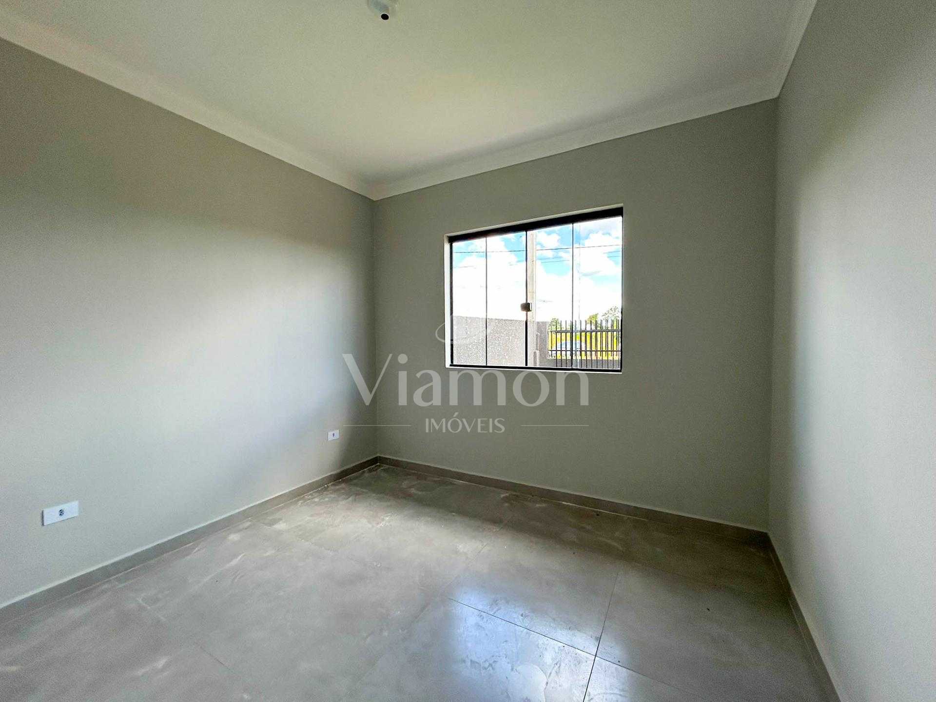 Casa 3 Quartos com Área Gourmet e Amplo Terreno no Bairro Veneza