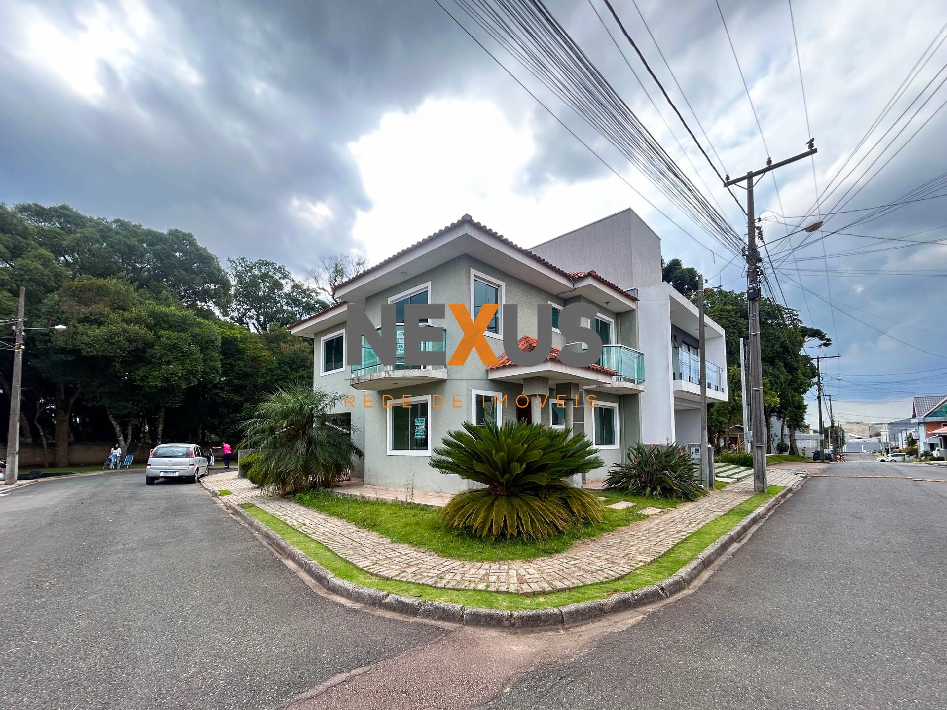 Sobrado 4 Quartos em Condomínio com Lazer Completo - Fazenda R...