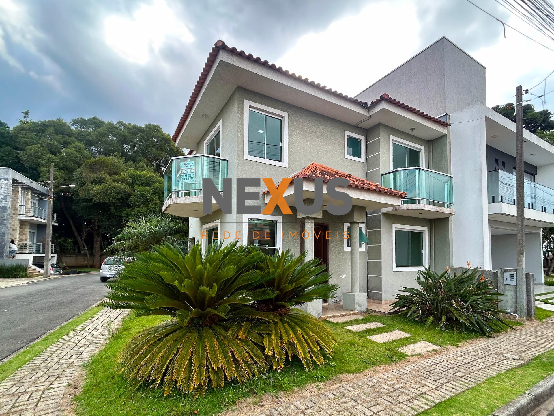 Sobrado 4 Quartos em Condomínio com Lazer Completo - Fazenda R...