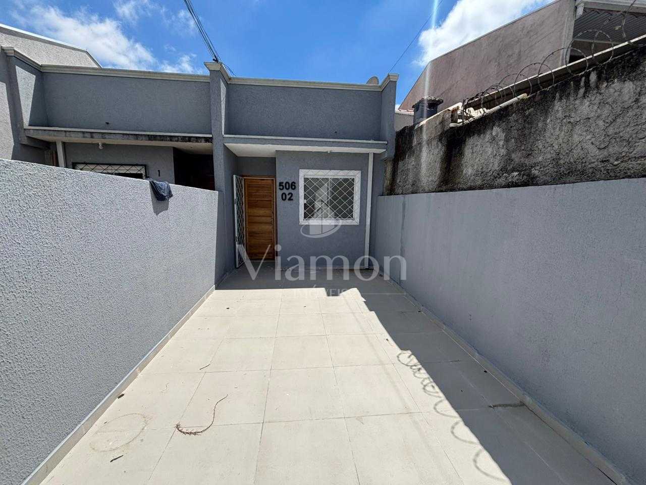 Casa 2 Quartos e terreno no Campo de Santana - Curitiba