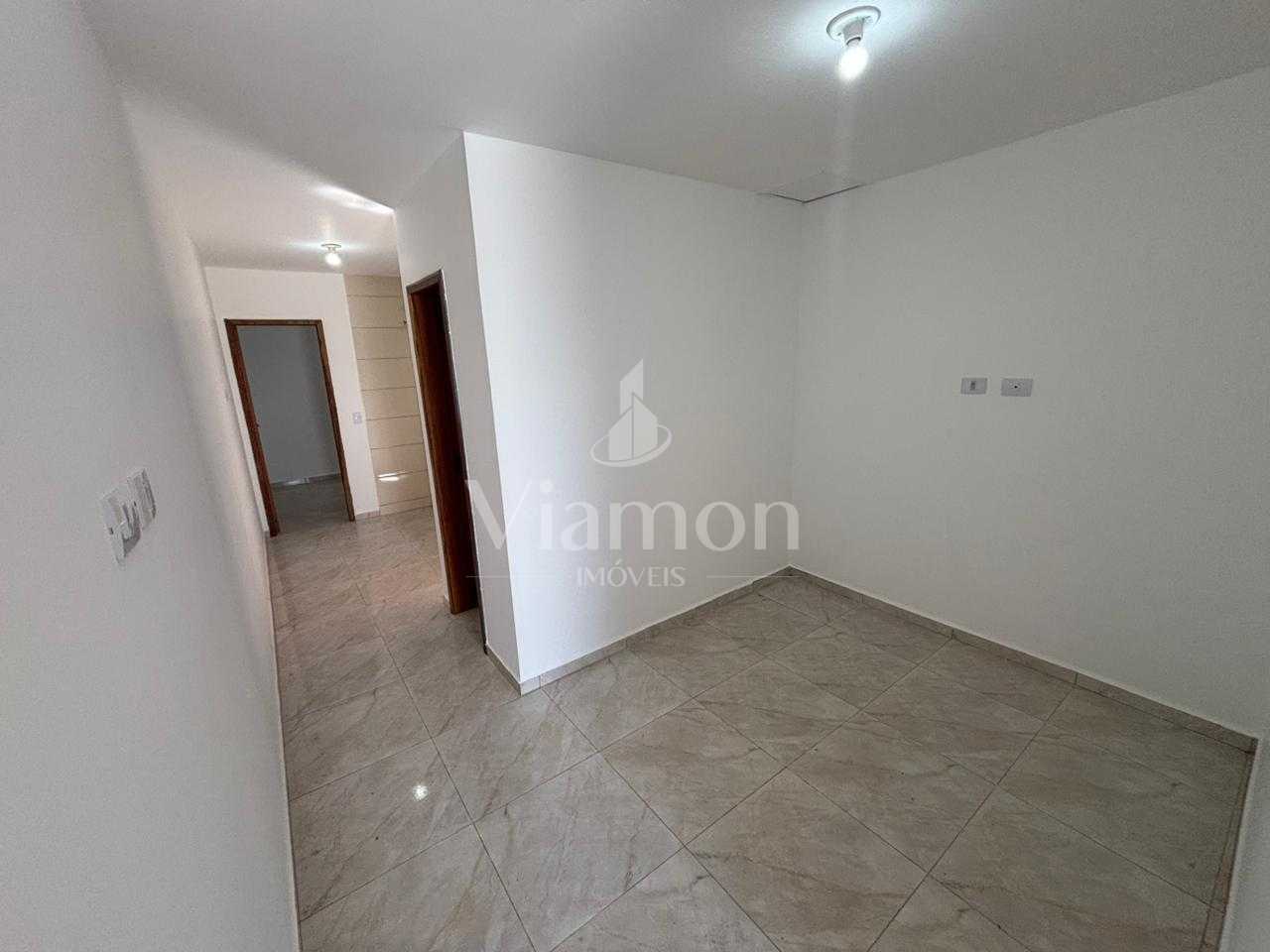 Casa 2 Quartos e terreno no Campo de Santana - Curitiba