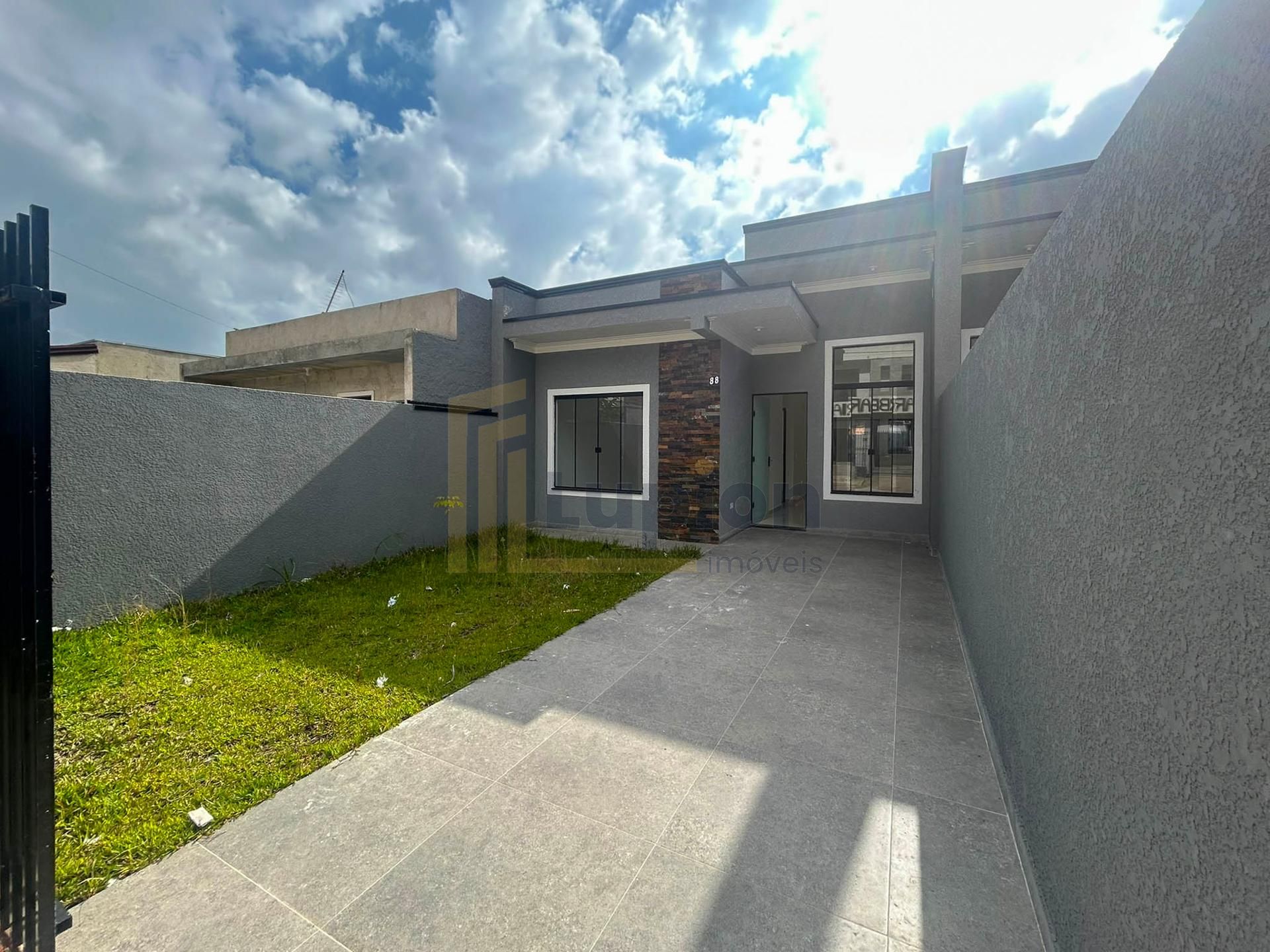 Casa 3 Quartos com Área Gourmet no Nações - Fazenda Rio Grande