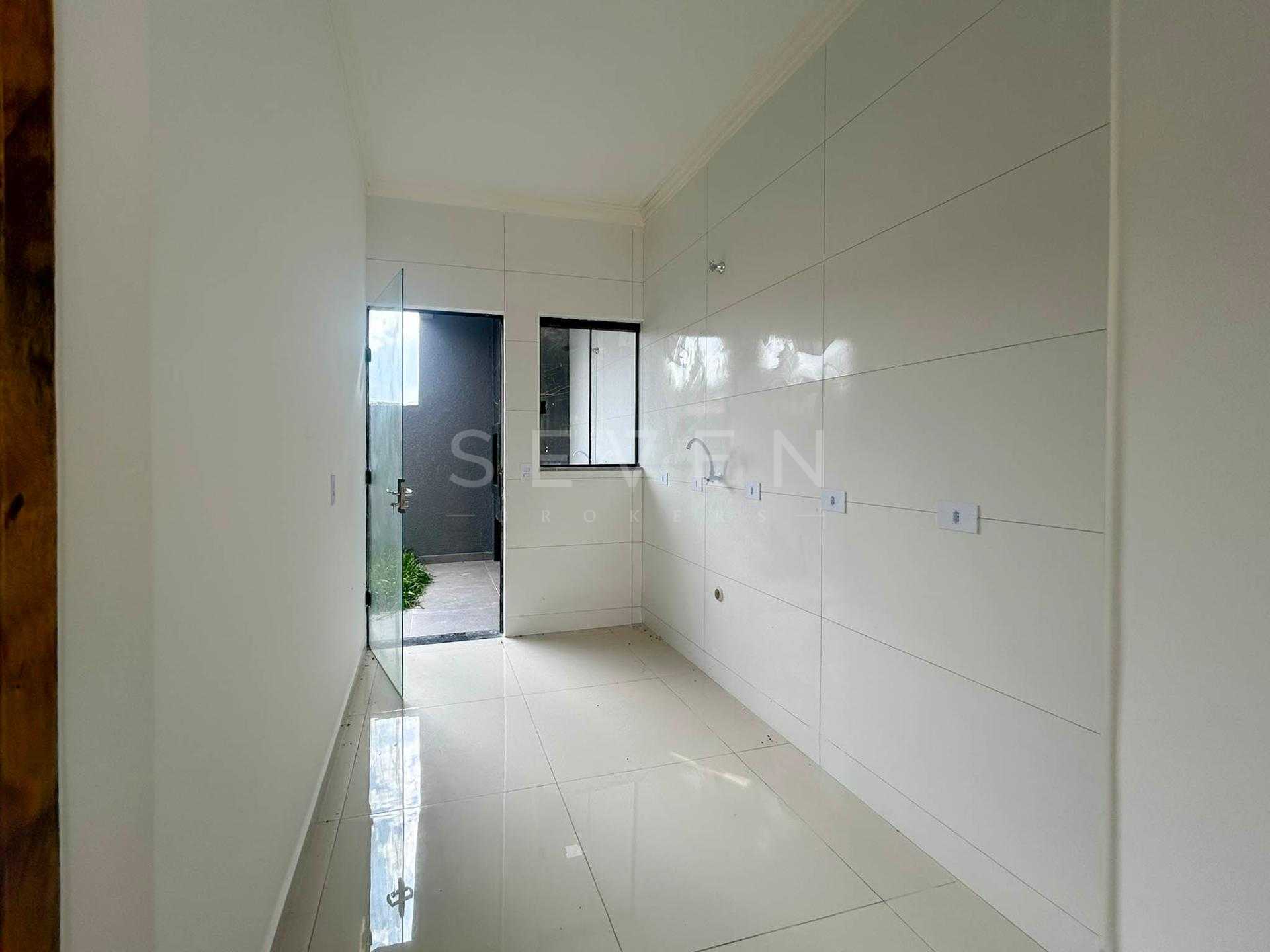 Casa 3 Quartos com Área Gourmet no Nações - Fazenda Rio Grande