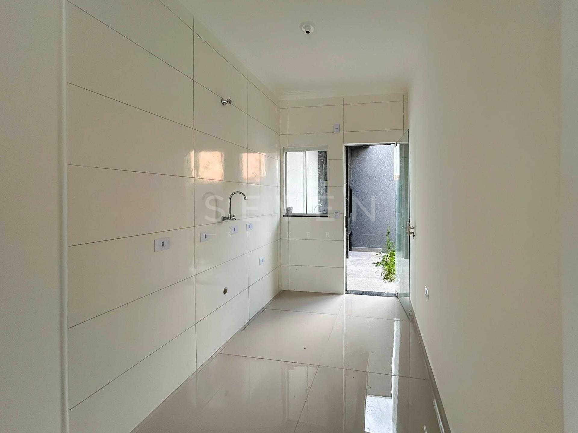 Casa 3 Quartos com Churrasqueira no Nações - Fazenda Rio Grande