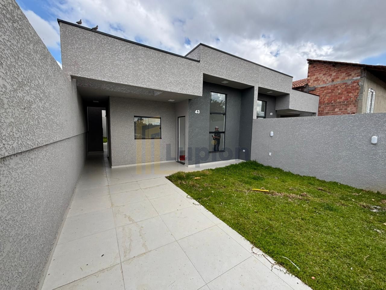 Casa 3 Quartos com Suíte e  Amplo Espaço no Iguaçu - Fazenda R...