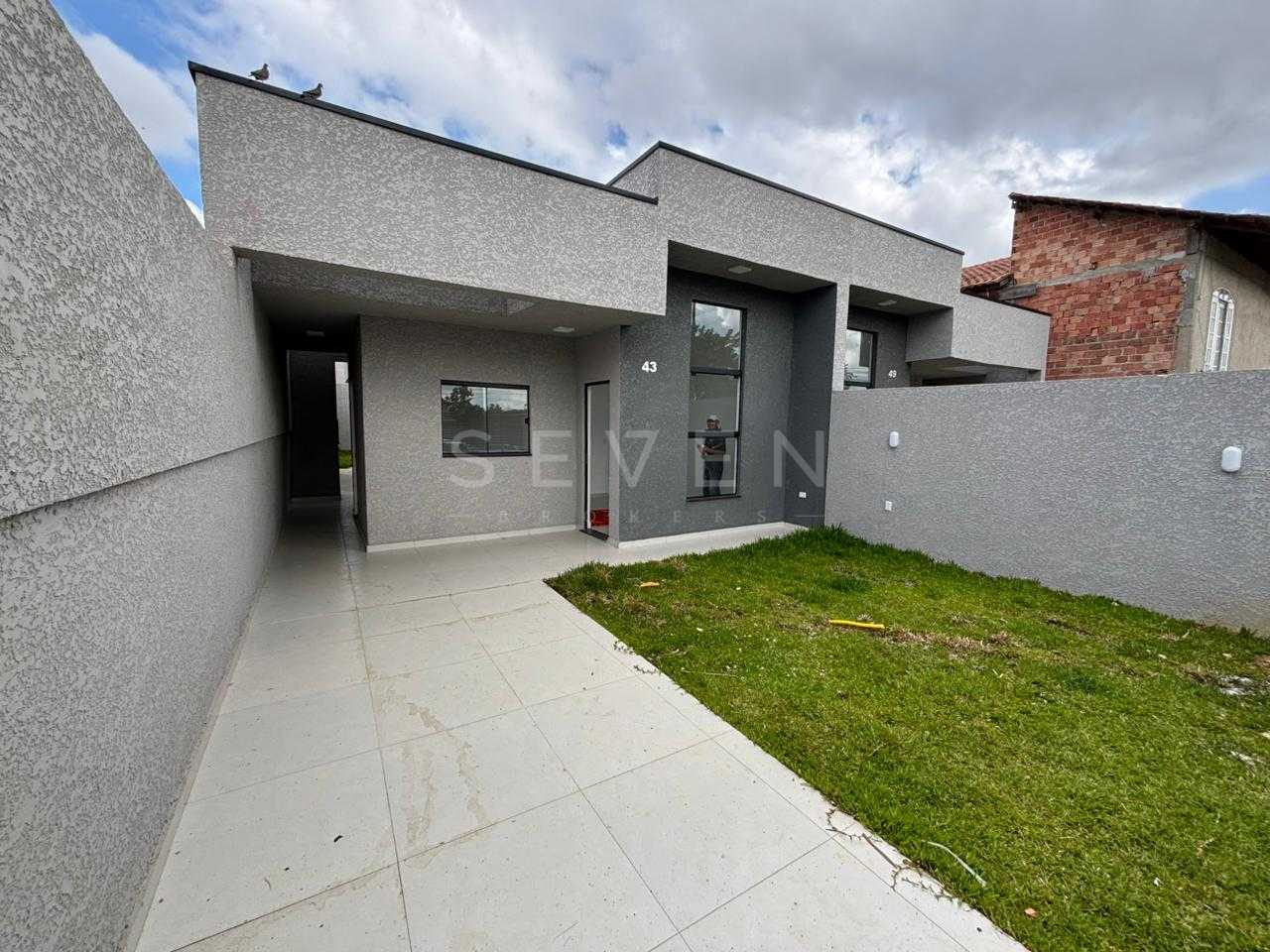 Casa 3 Quartos com Suíte e  Amplo Espaço no Iguaçu - Fazenda R...