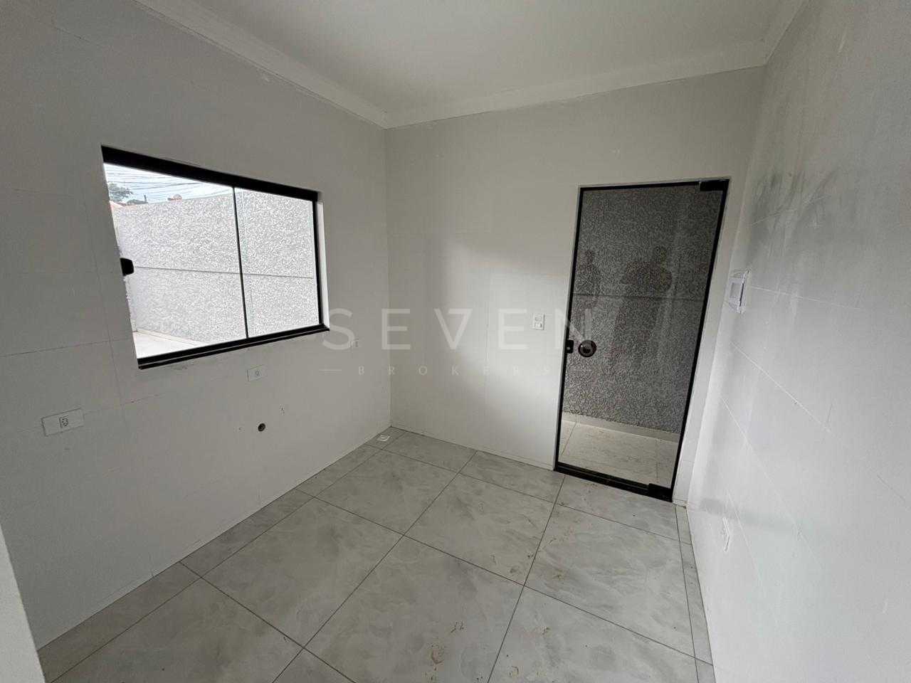 Casa 3 Quartos com Suíte e  Amplo Espaço no Iguaçu - Fazenda R...