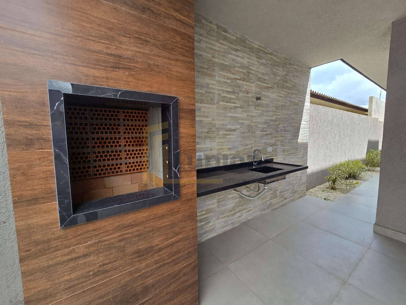 Casa 3 Quartos com Suíte e Área Gourmet no Bairro Iguaçu - Faz...