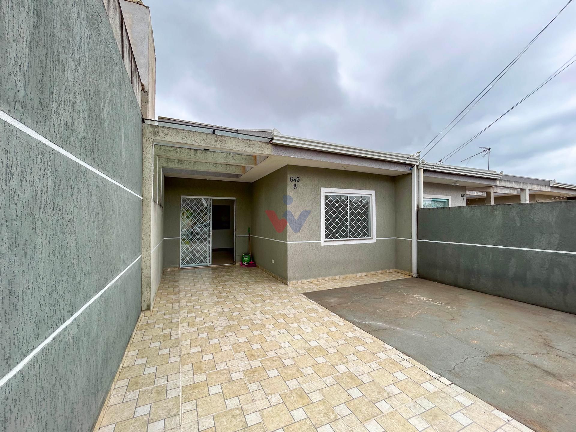 Casa 2 Quartos com Amplo Terreno no Gralha Azul - Fazenda Rio ...