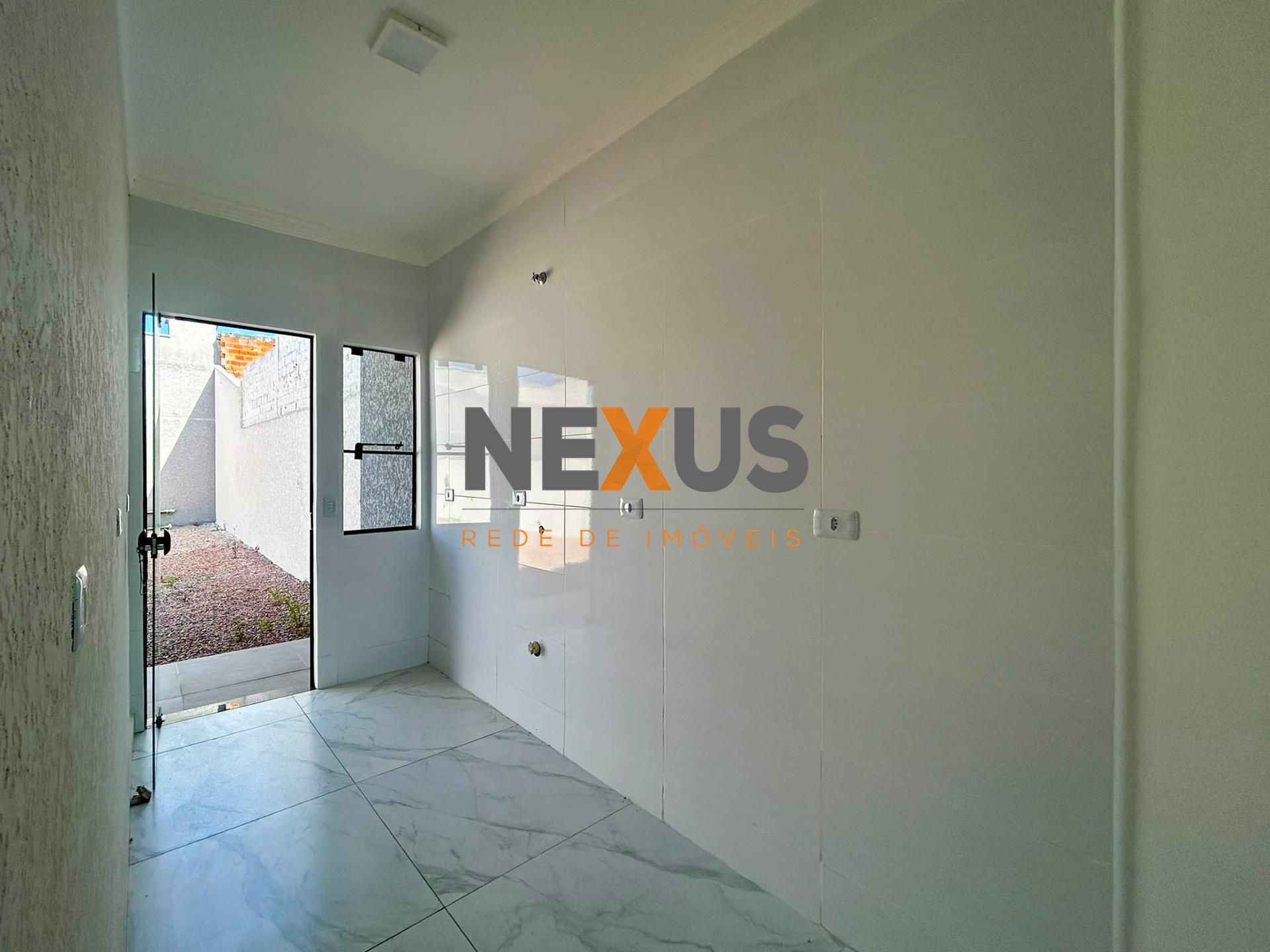 Casa 3 Quartos com Suíte, Espaço Gourmet e Amplo Terreno - Faz...