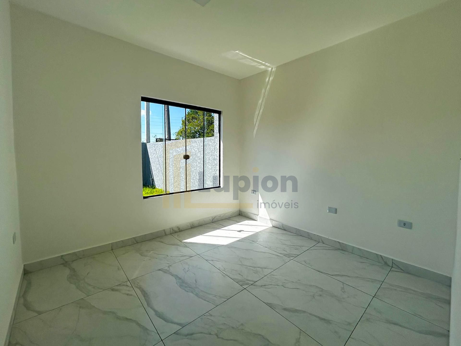 Casa 3 Quartos com Suíte, Espaço Gourmet e Amplo Terreno - Faz...