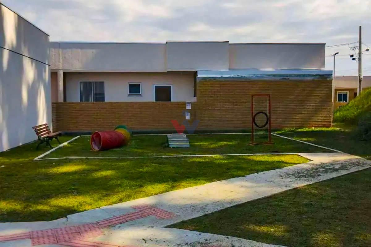 Casa em Condomínio Clube - Morada do Bosque na Fazenda Rio Grande