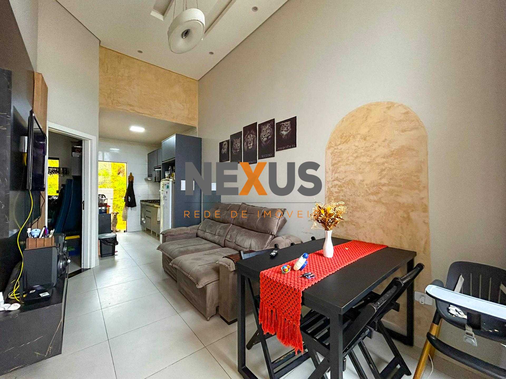 Casa 3 Quartos com Suíte e Churrasqueira no Bairro Nações - Fa...