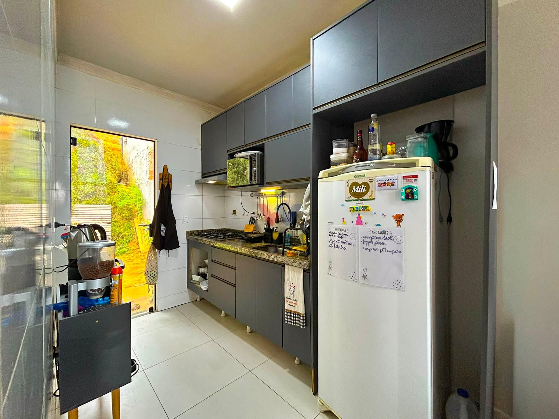 Casa 3 Quartos com Suíte e Churrasqueira no Bairro Nações - Fa...