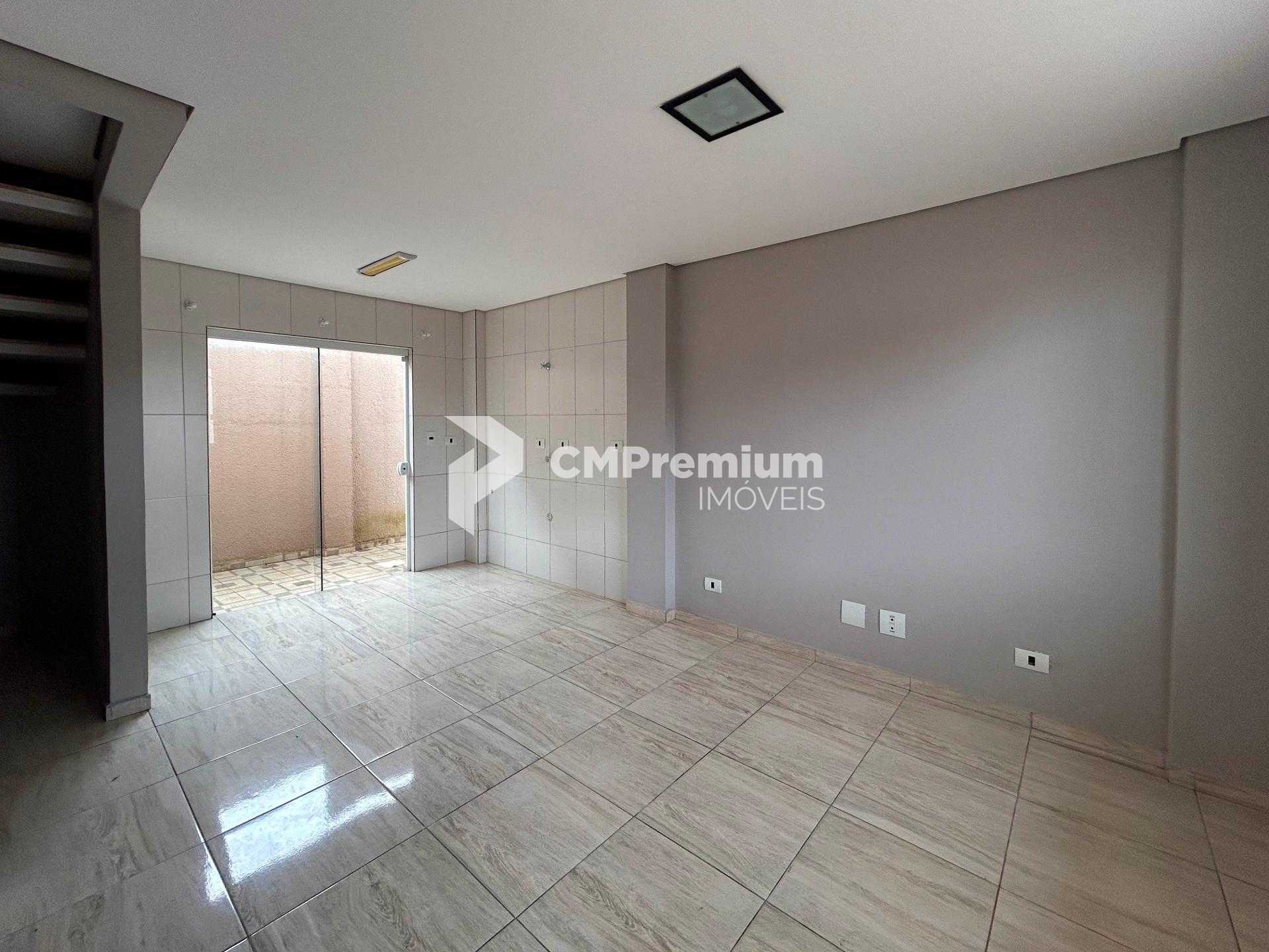 Sobrado de Esquina 3 Quartos com Acesso à Av. Brasil - Fazenda...