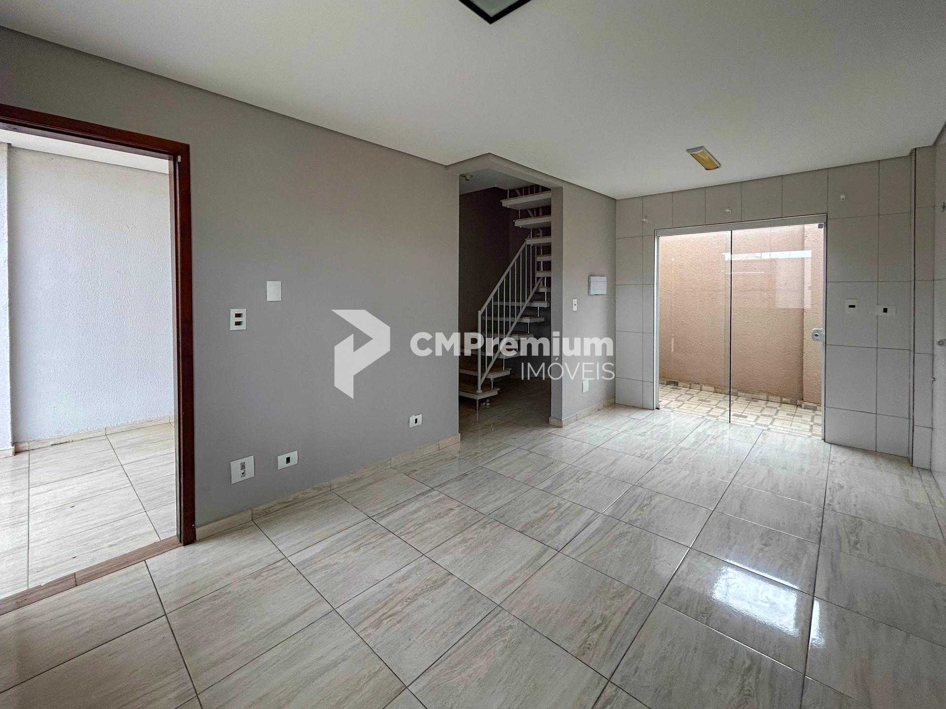 Sobrado de Esquina 3 Quartos com Acesso à Av. Brasil - Fazenda...