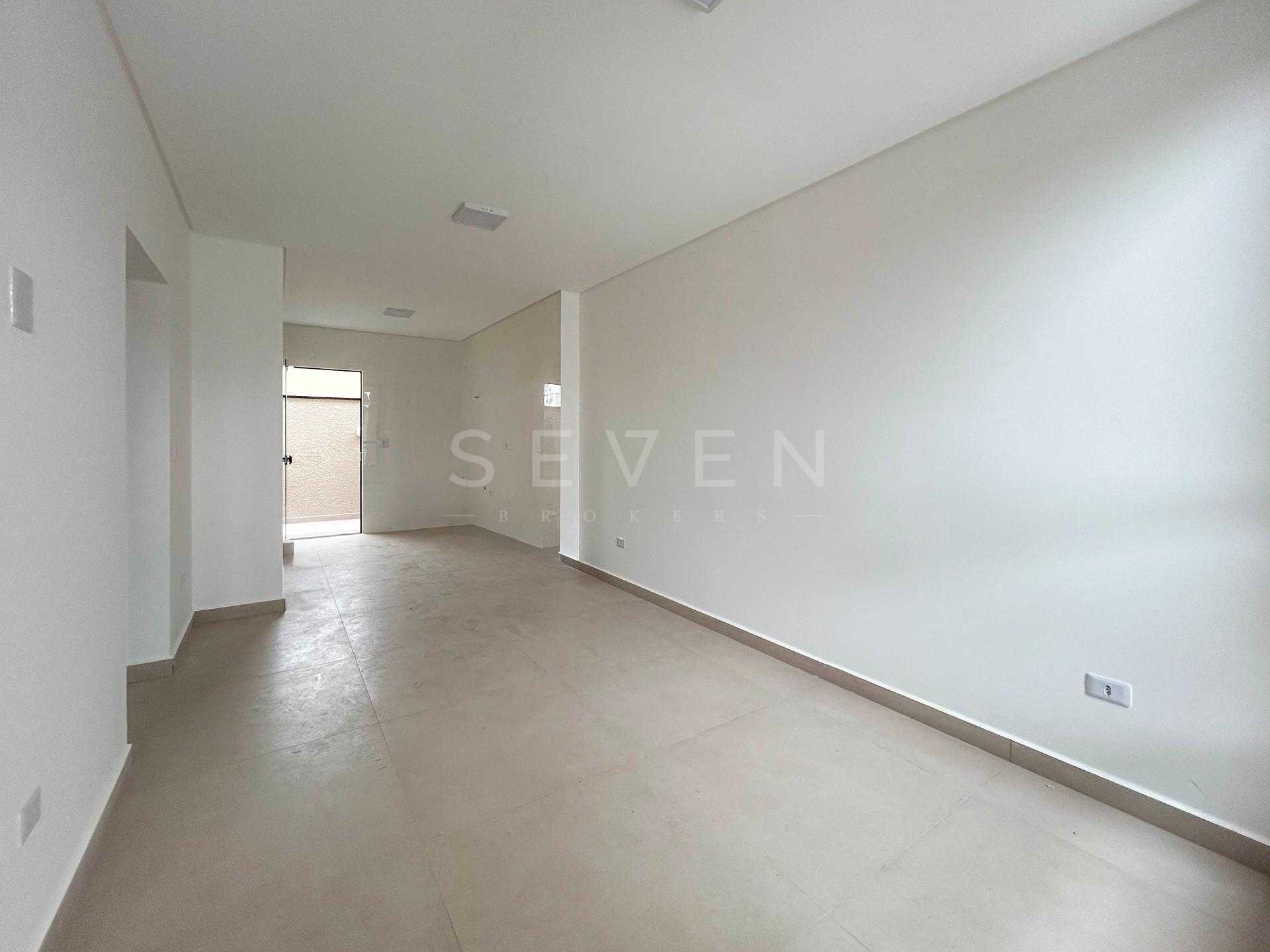 Casa 3 Quartos com Churrasqueira no Gralha Azul - Fazenda Rio ...