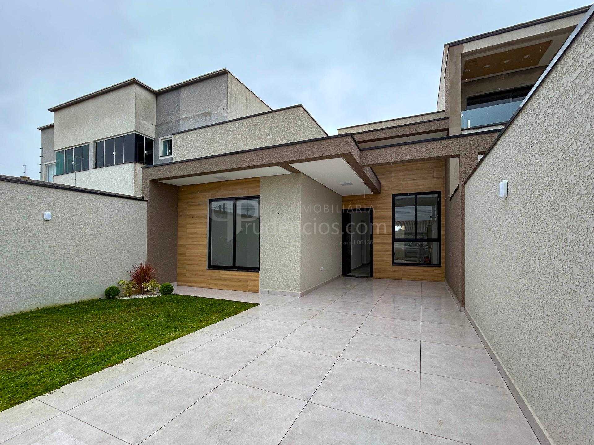 Casa 3 Quartos com Churrasqueira no Gralha Azul - Fazenda Rio ...