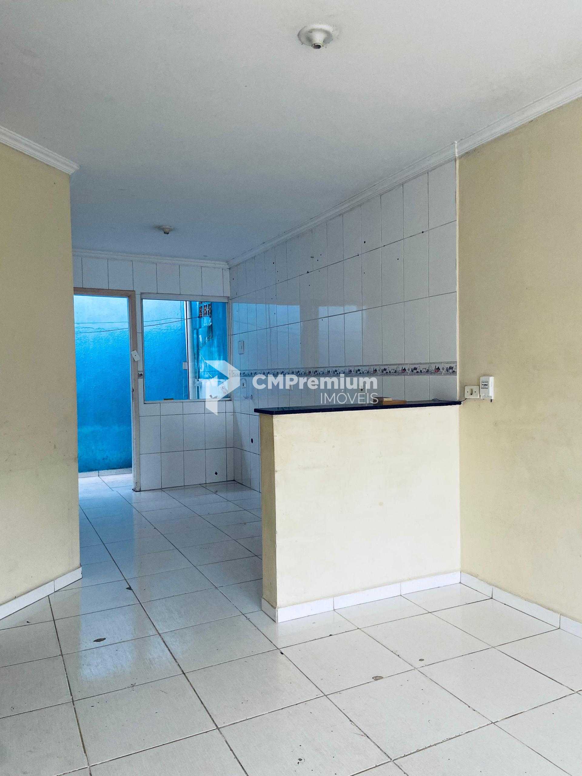 Casa 2 Quartos com Garagem para 2 Carros no Bairro Iguaçu - Fa...