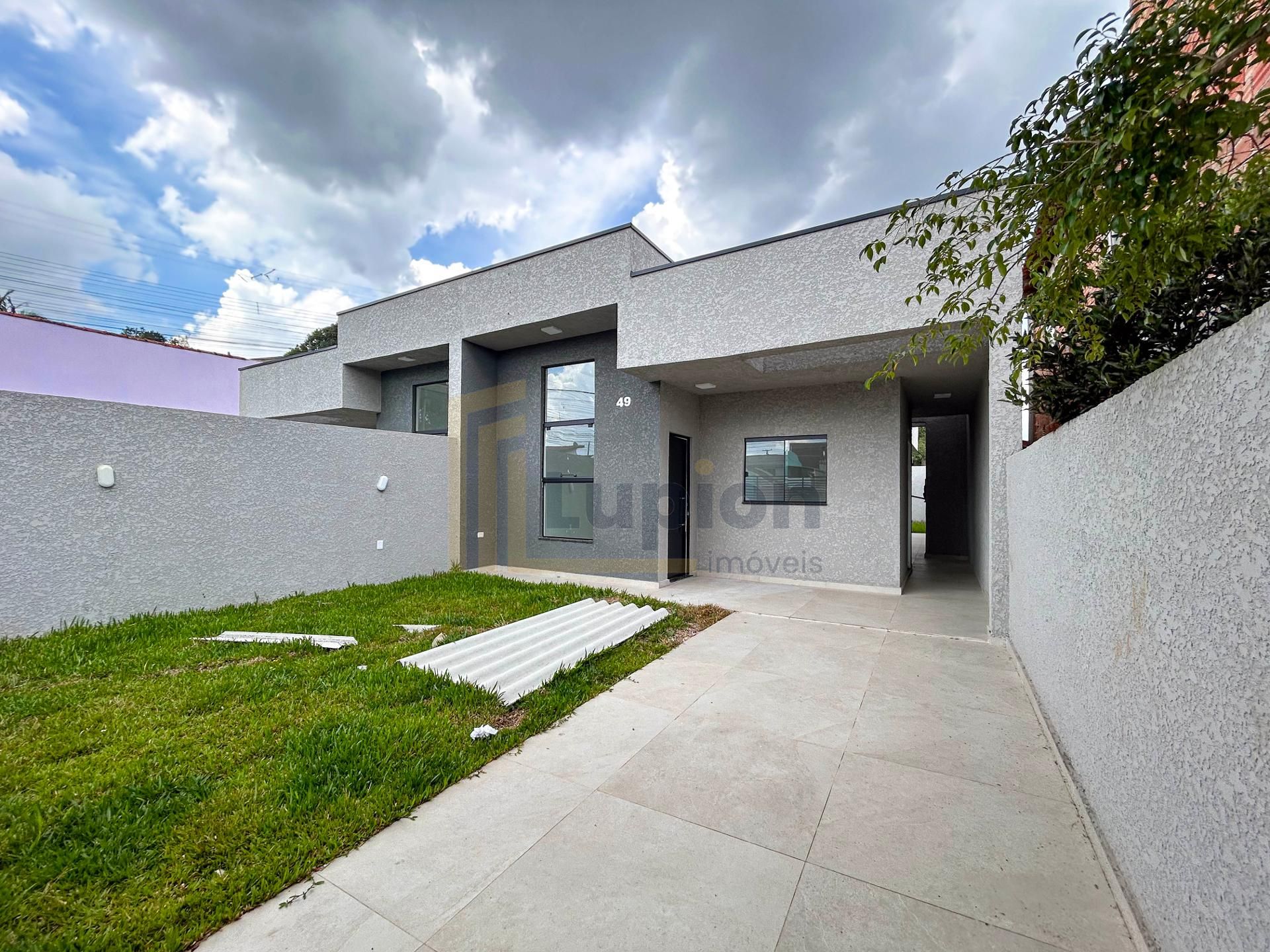 Casa 3 Quartos com Suíte e  Amplo Espaço no Iguaçu - Fazenda R...